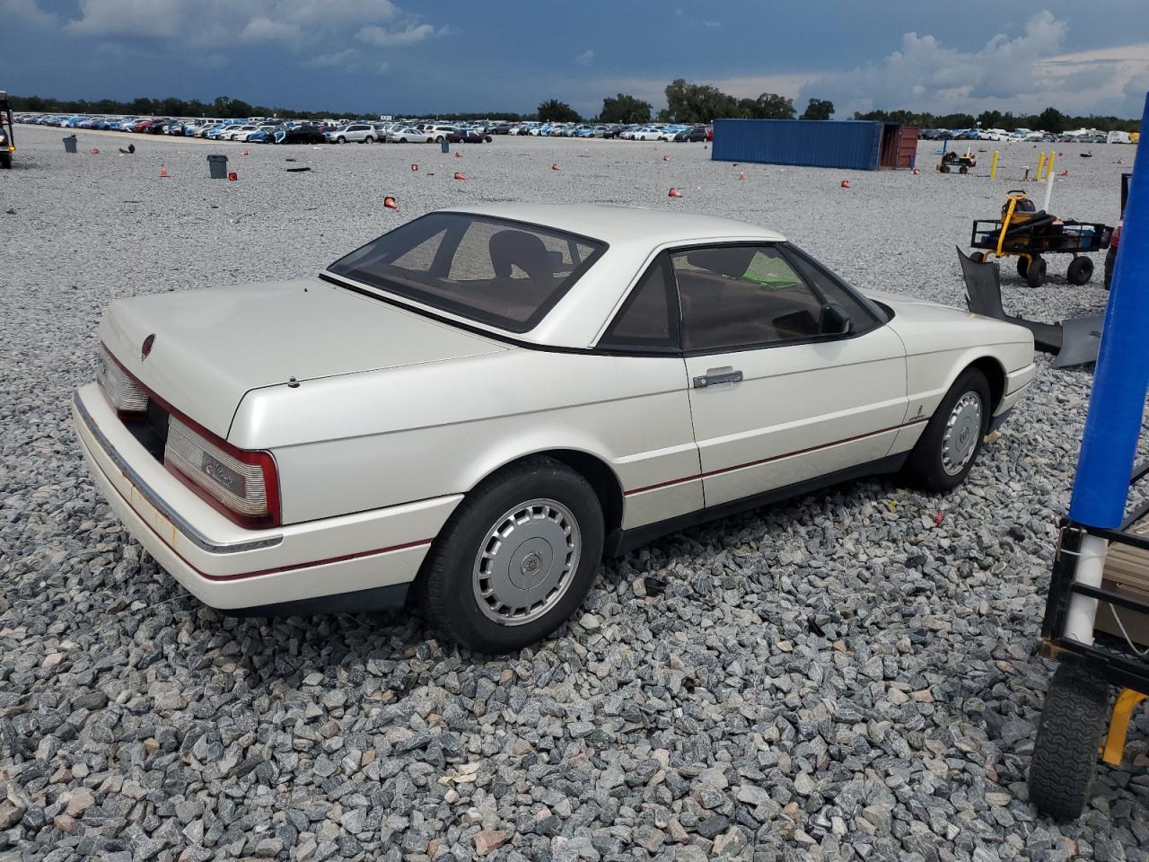 1987 Cadillac Allante White vin: 1G6VR3175HU100207