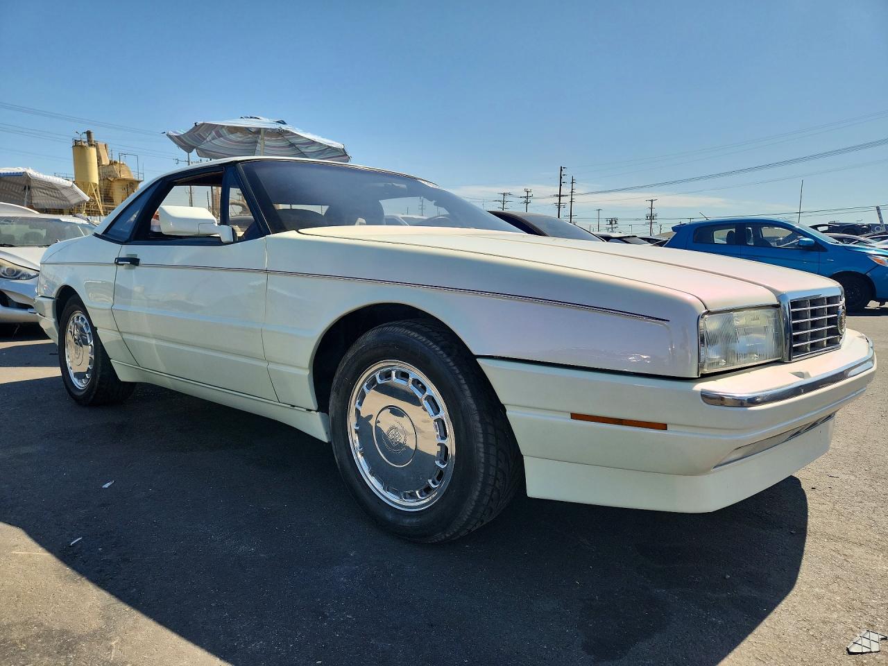 1987 Cadillac Allante White vin: 1G6VR3177HU100550