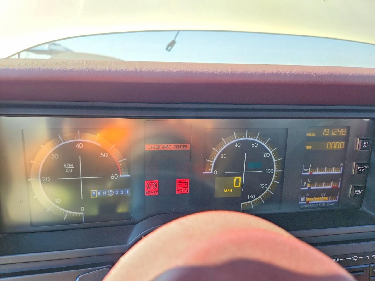 1987 Cadillac Allante White vin: 1G6VR3177HU100550