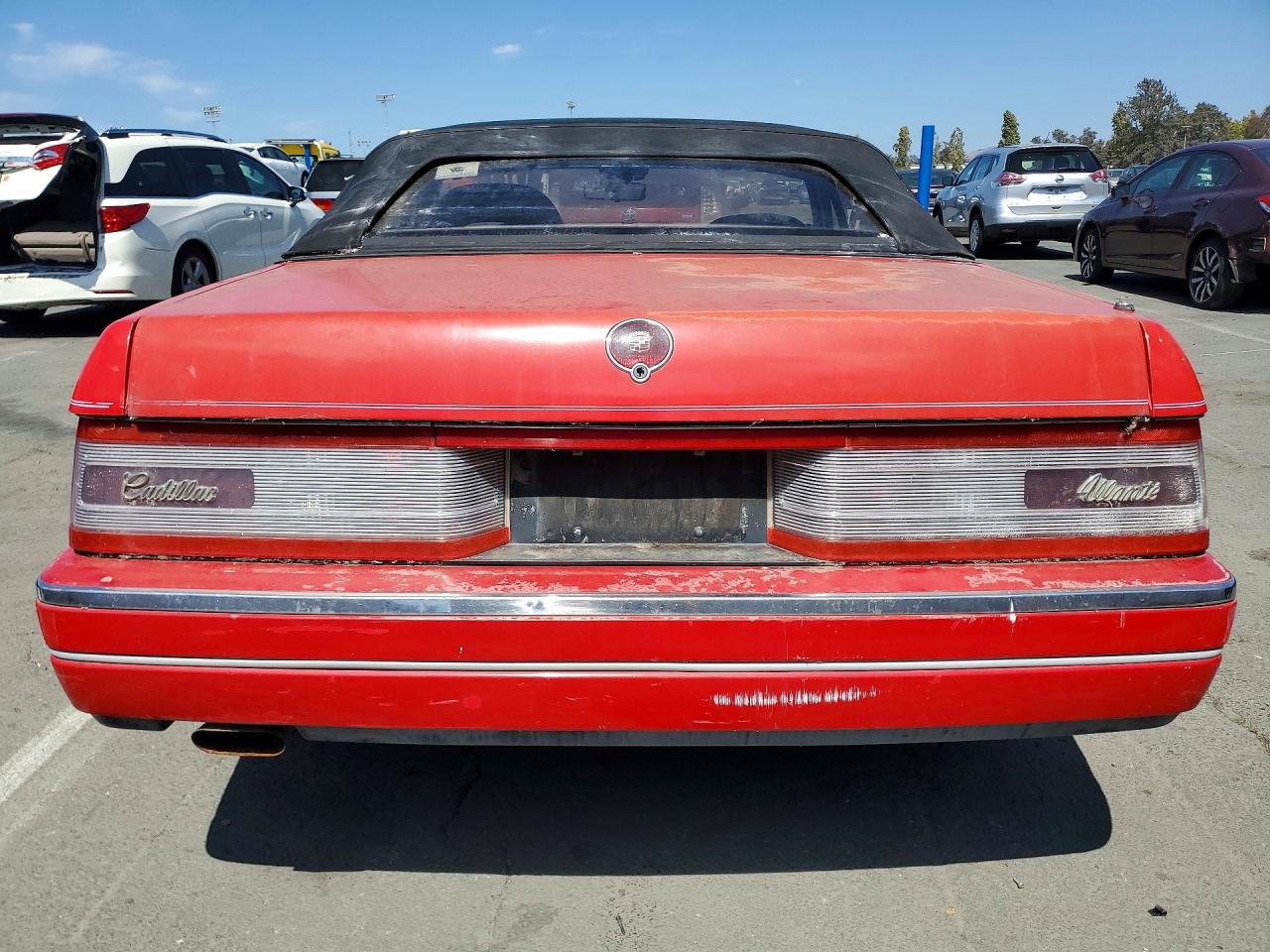1988 Cadillac Allante Red vin: 1G6VR3177JU101574