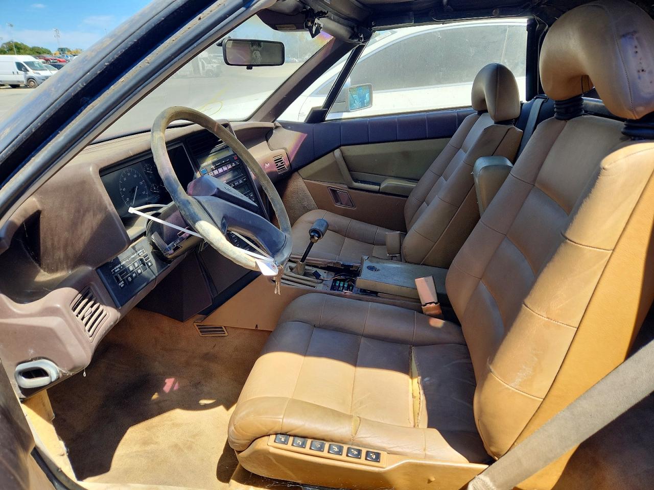1988 Cadillac Allante Red vin: 1G6VR3177JU101574
