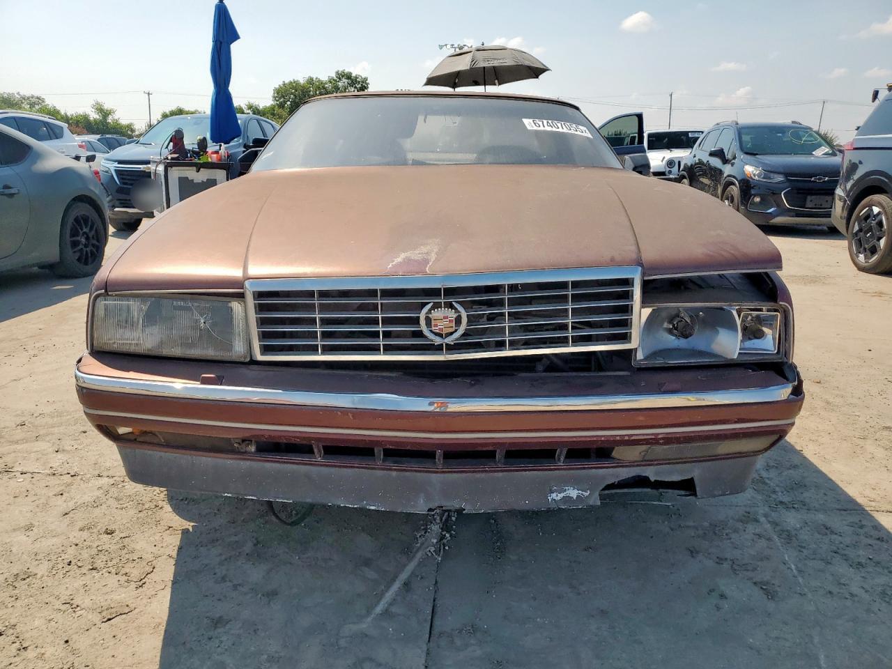 1990 Cadillac Allante Cv Red vin: 1G6VR3385LU100142