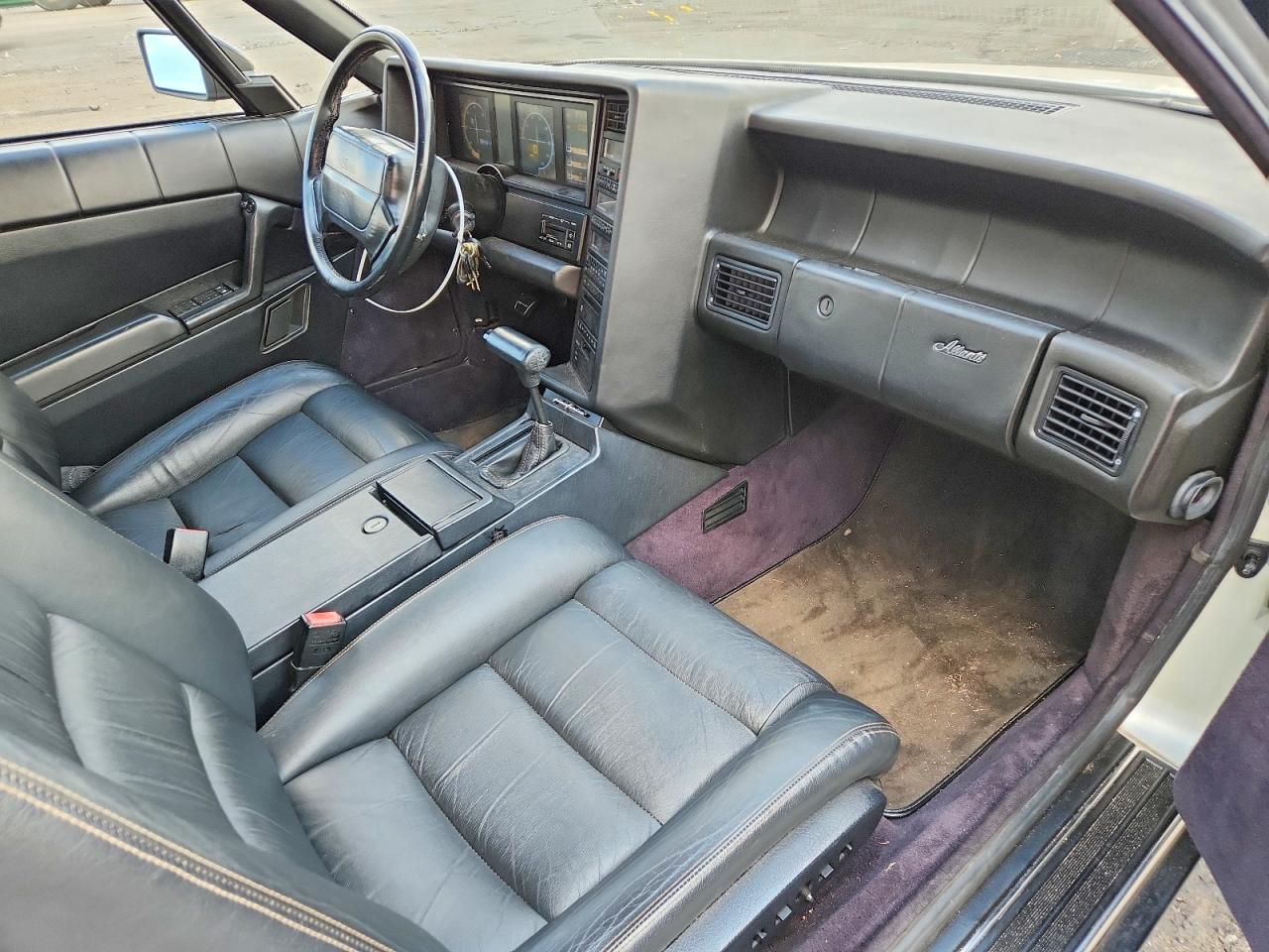 1992 Cadillac Allante White vin: 1G6VR3386NU100153