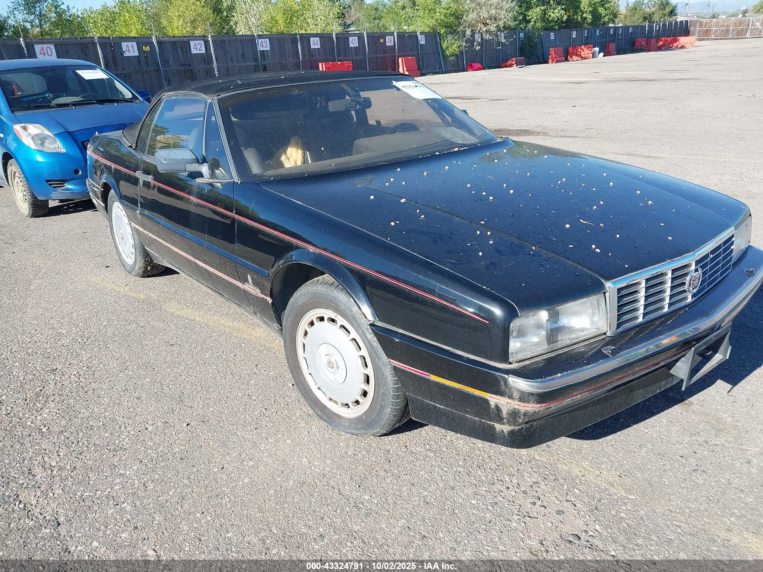 1990 Cadillac Allante Cv/ht Black vin: 1G6VR3389LU100256