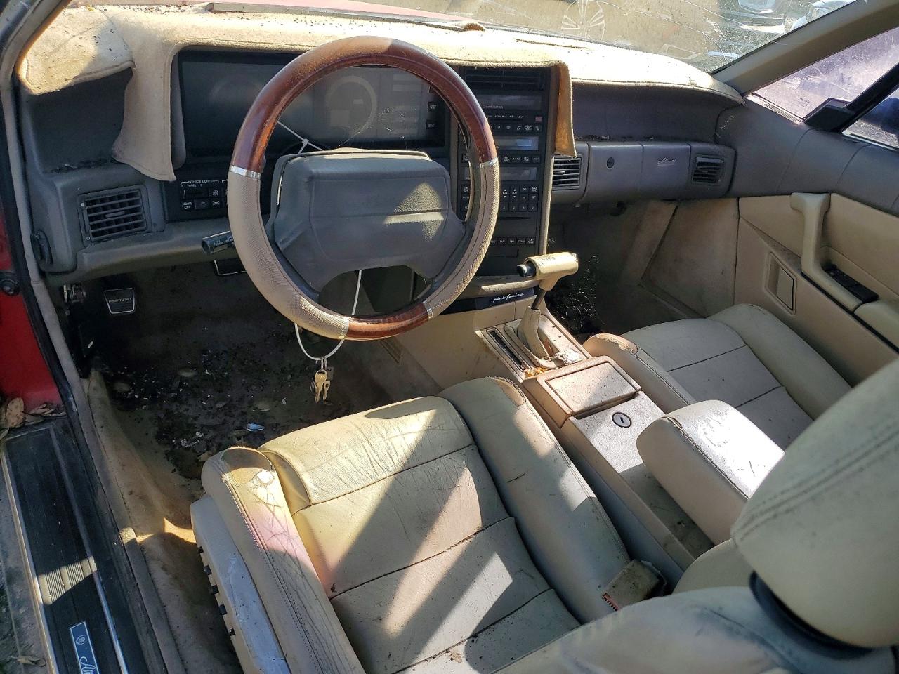 1991 Cadillac Allante Red vin: 1G6VS3380MU125102