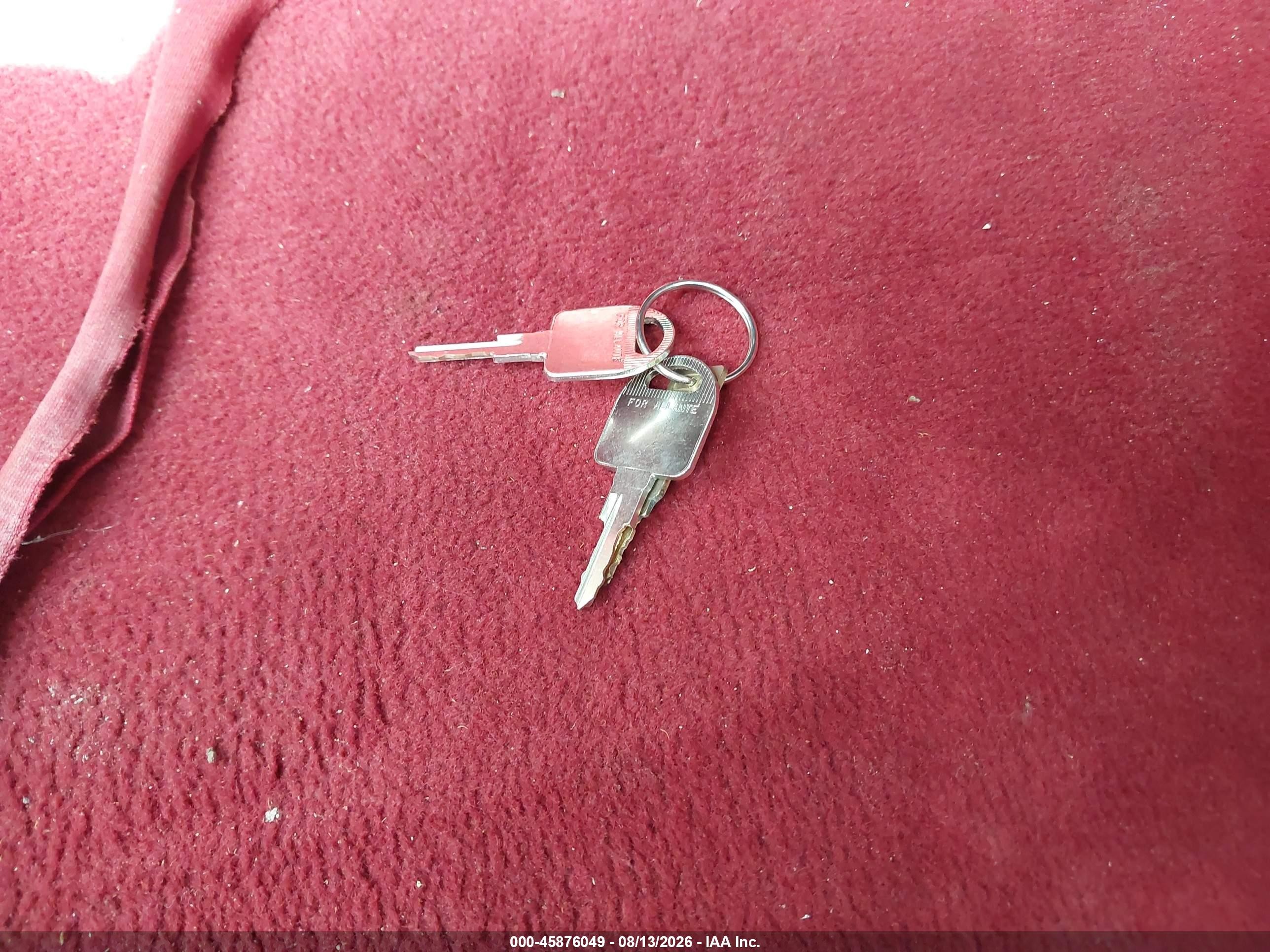 1990 Cadillac Allante   White vin: 1G6VS3382LU127366