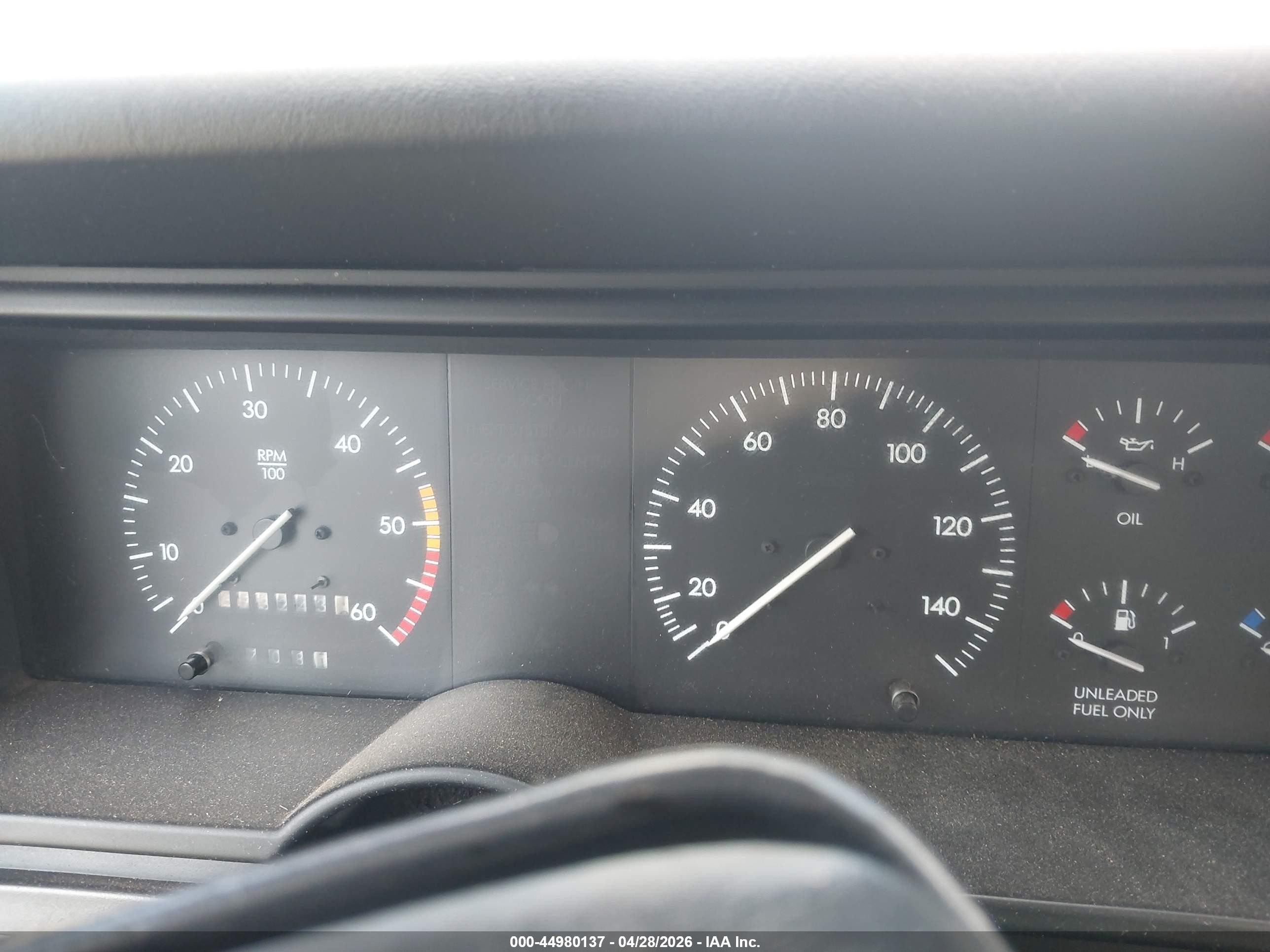 1990 Cadillac Allante   White vin: 1G6VS3387LU127153