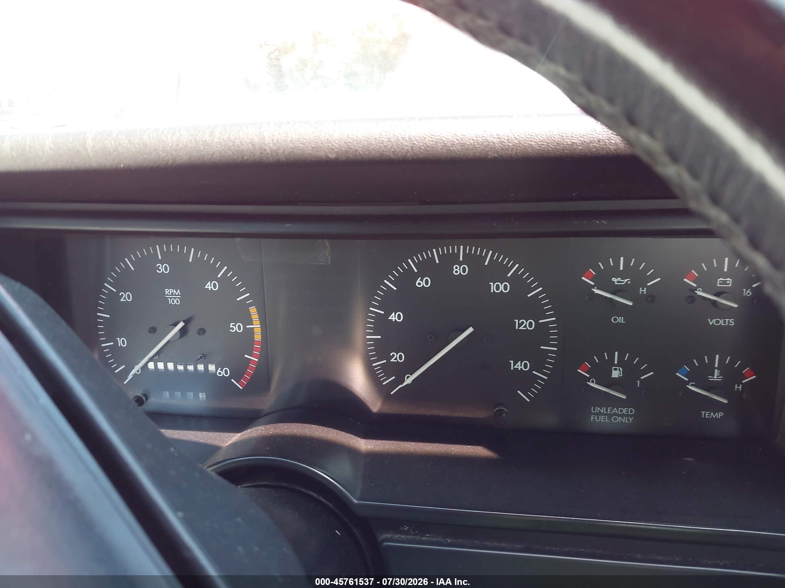 1991 Cadillac Allante   Red vin: 1G6VS3388MU125364