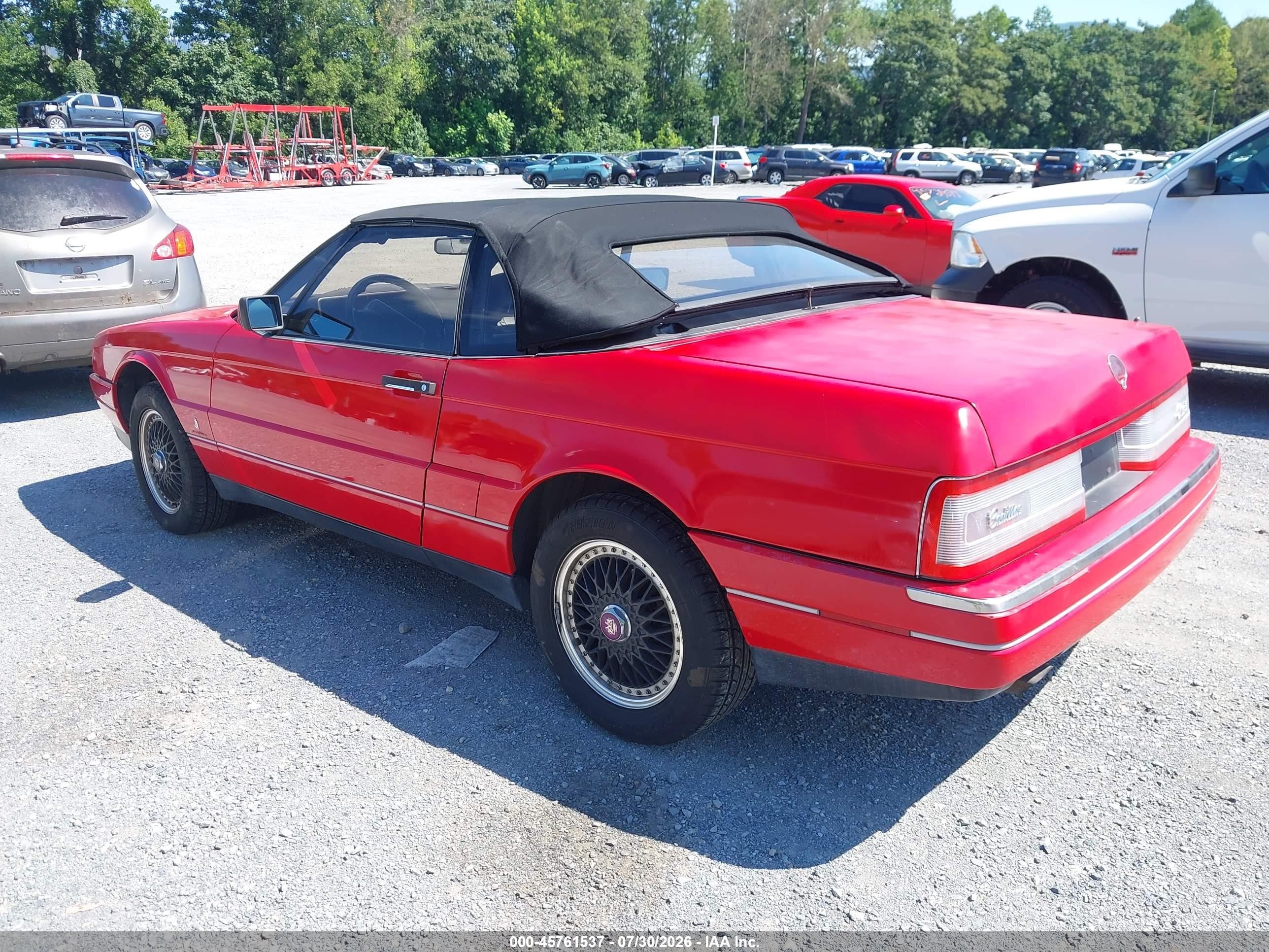 1991 Cadillac Allante   Red vin: 1G6VS3388MU125364