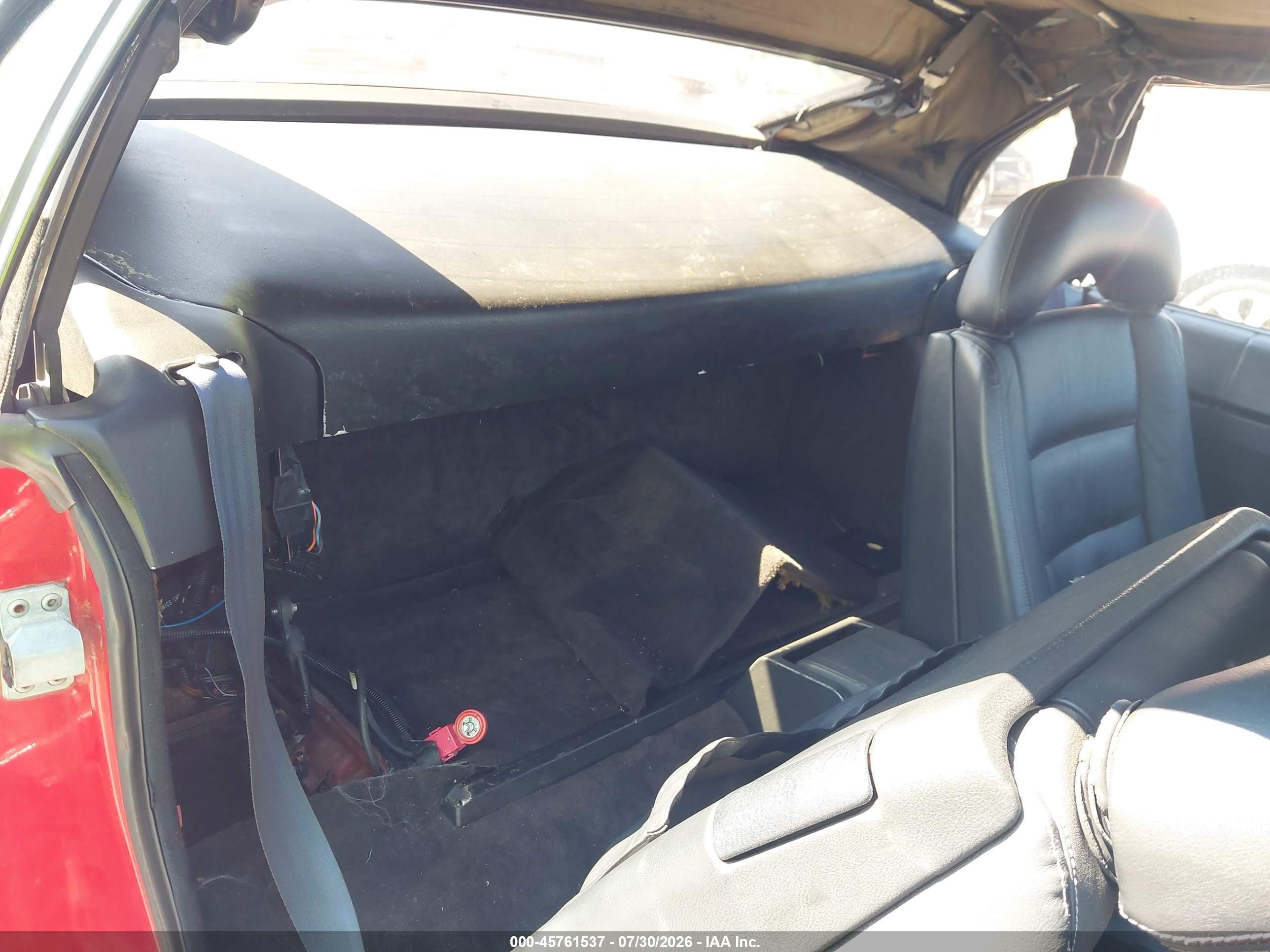 1991 Cadillac Allante   Red vin: 1G6VS3388MU125364