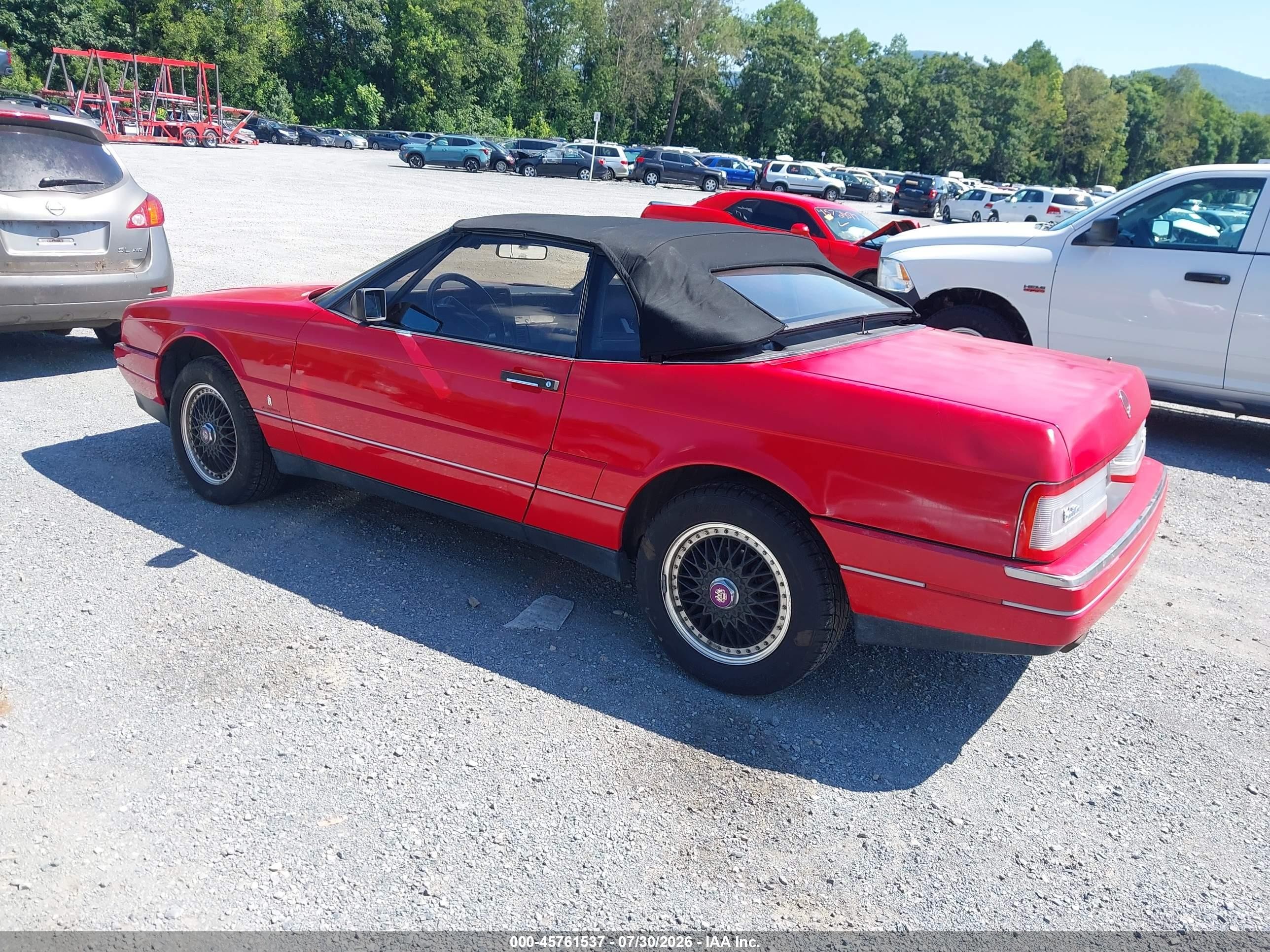1991 Cadillac Allante   Red vin: 1G6VS3388MU125364