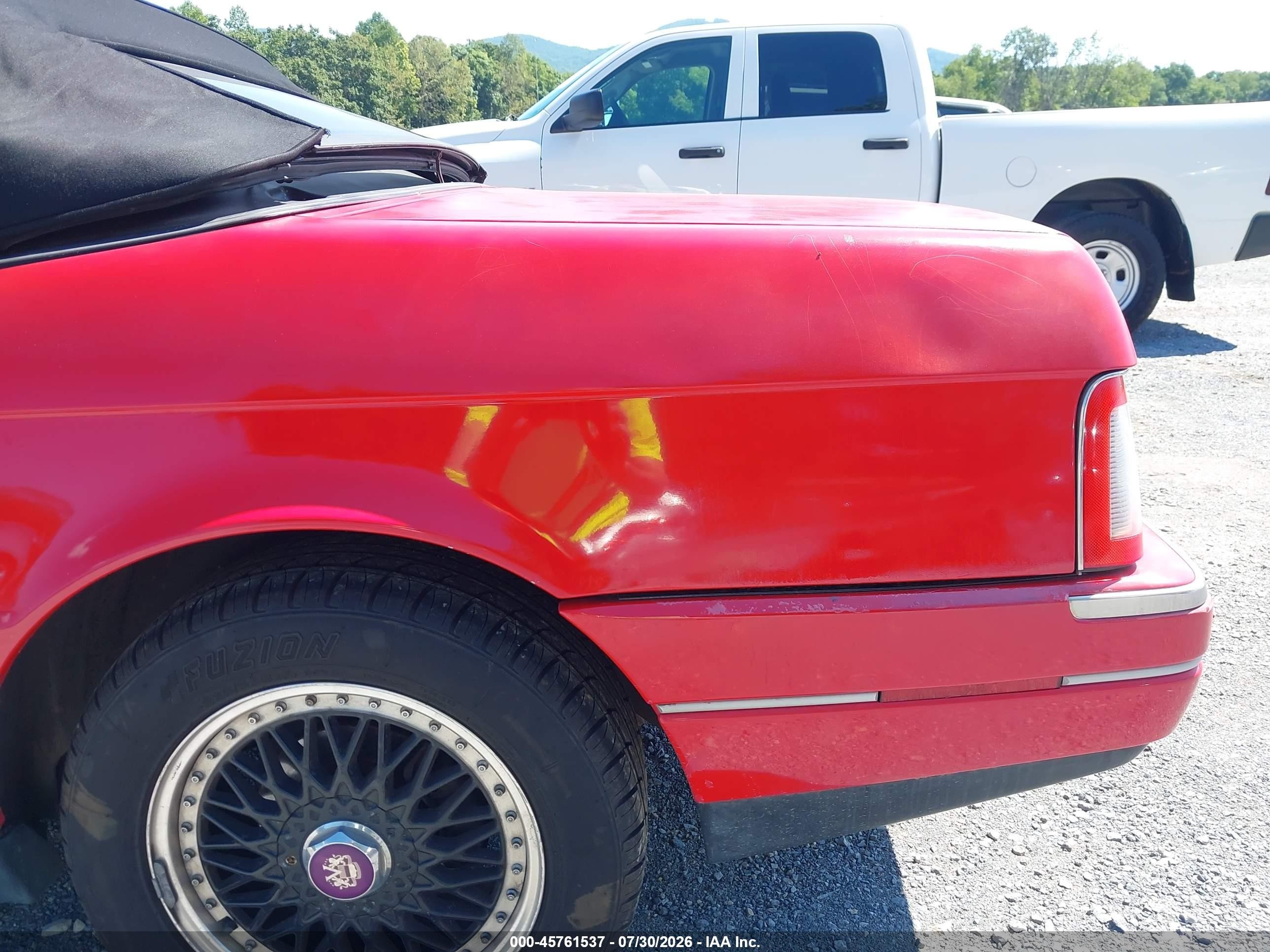1991 Cadillac Allante   Red vin: 1G6VS3388MU125364