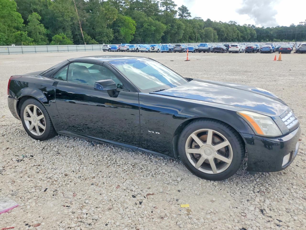 2004 Cadillac Xlr Black vin: 1G6YV34A145601373