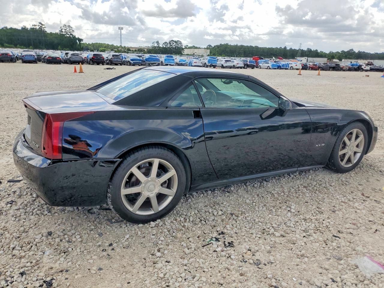 2004 Cadillac Xlr Black vin: 1G6YV34A145601373