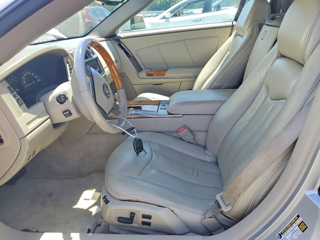 2005 Cadillac Xlr Серебряный vin: 1G6YV34A155603786