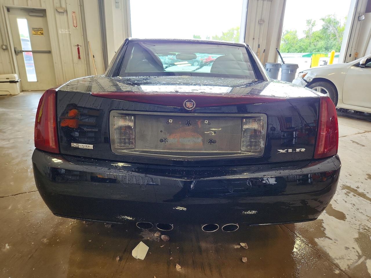 2004 Cadillac Xlr Black vin: 1G6YV34A245603181