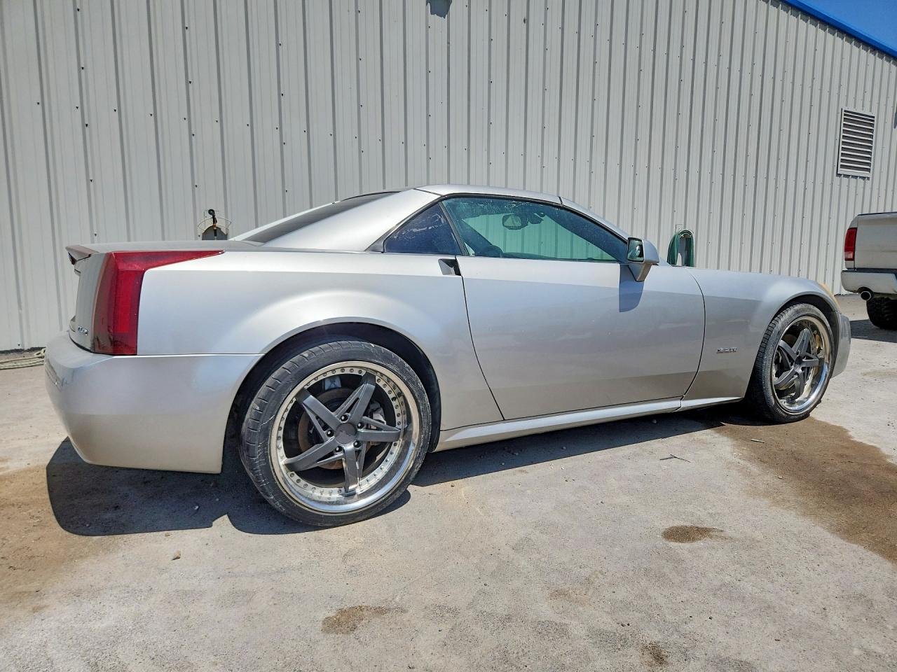 2004 Cadillac Xlr Серебряный vin: 1G6YV34A545602980