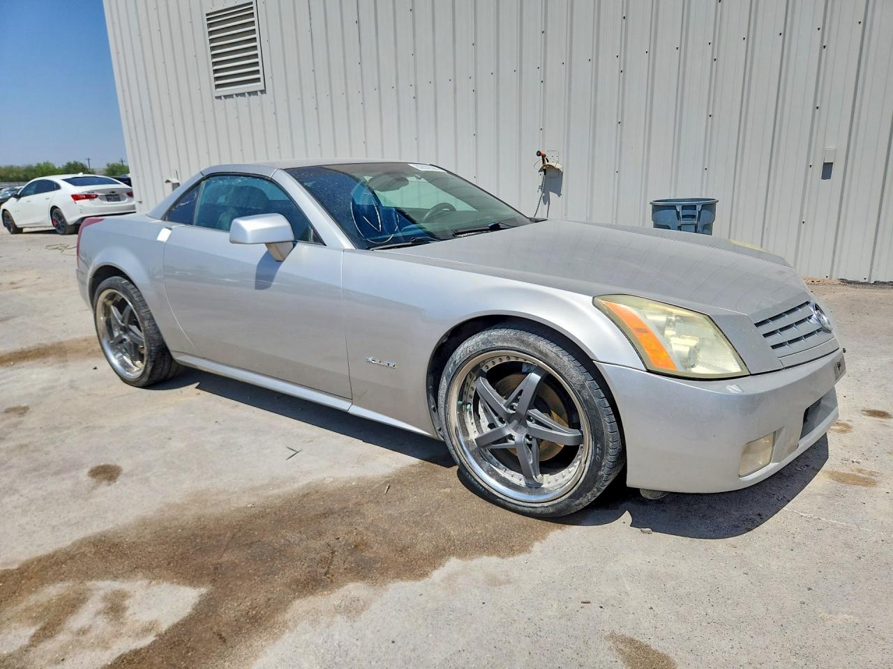 2004 Cadillac Xlr Серебряный vin: 1G6YV34A545602980