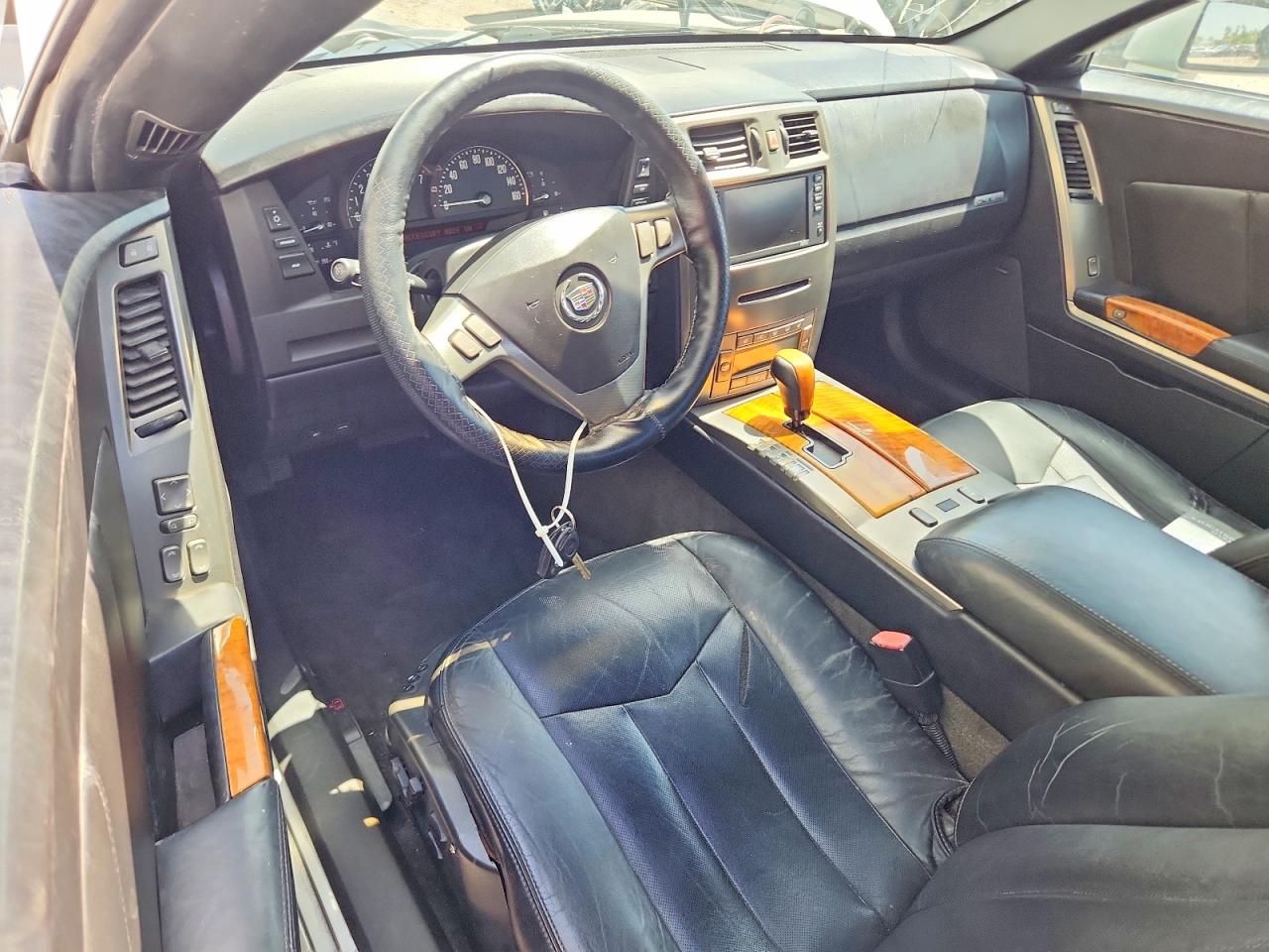 2004 Cadillac Xlr Серебряный vin: 1G6YV34A545602980