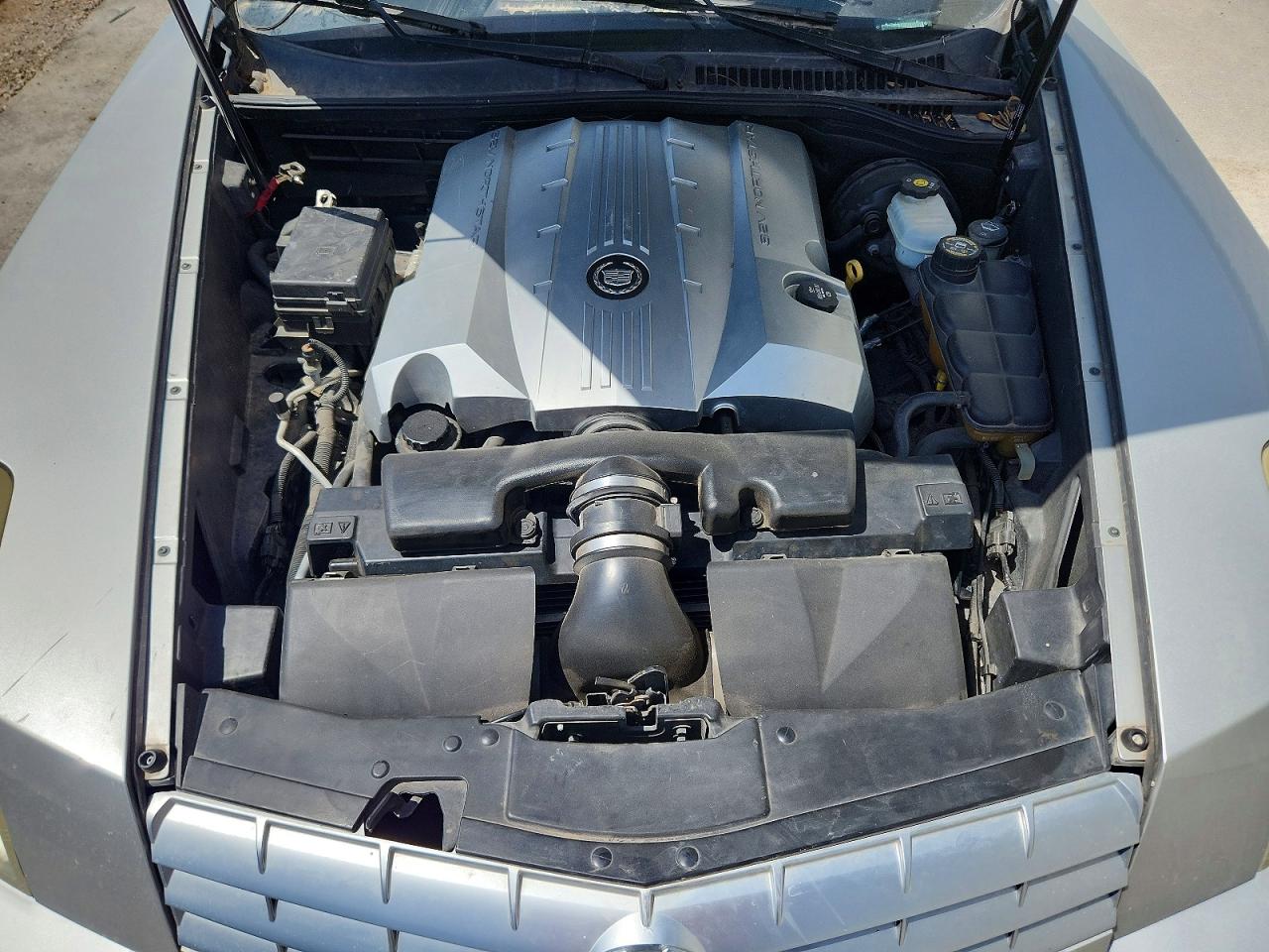 2004 Cadillac Xlr Серебряный vin: 1G6YV34A545602980