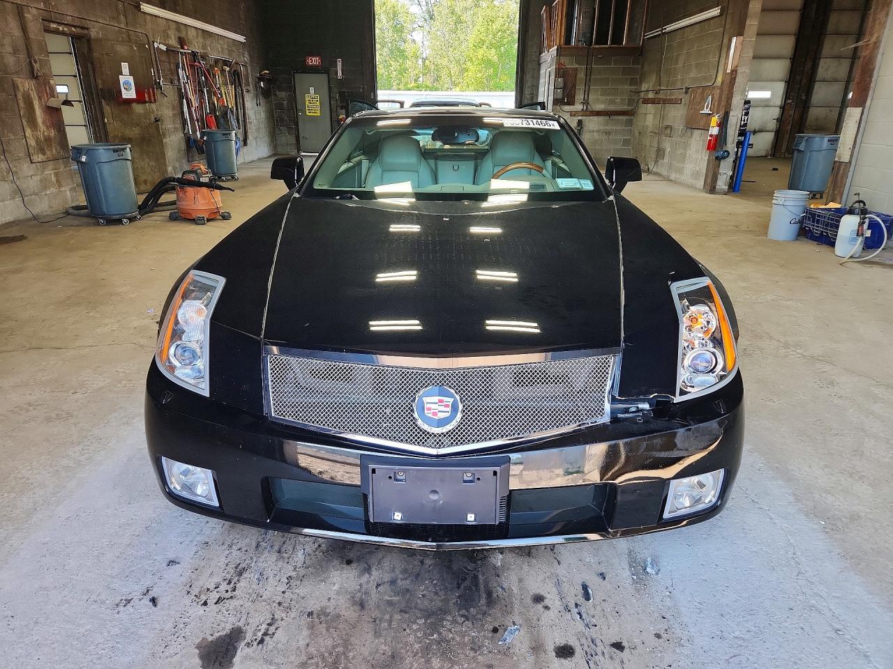 2005 Cadillac Xlr Черный vin: 1G6YV34A555601569