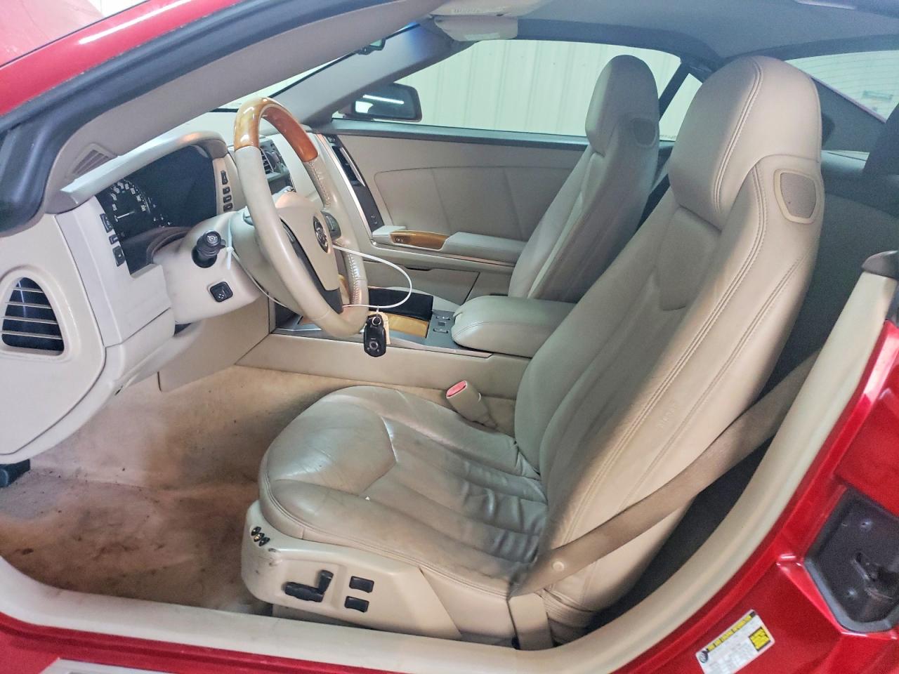 2005 Cadillac Xlr Maroon vin: 1G6YV34A855601985