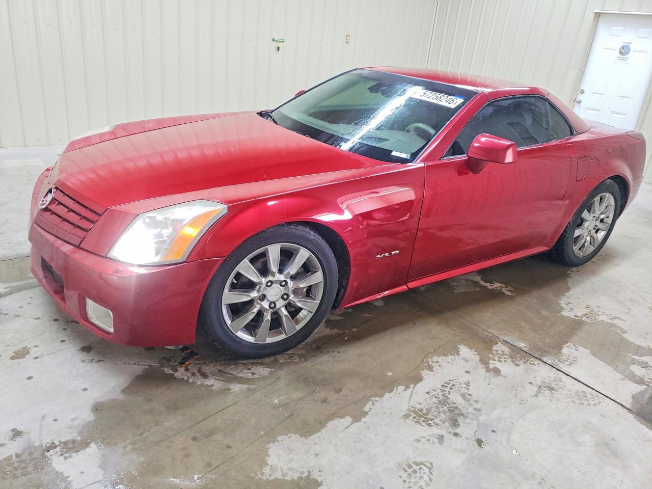 2005 Cadillac Xlr Maroon vin: 1G6YV34A855601985