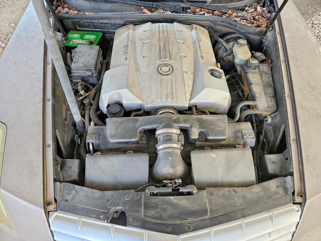 2005 Cadillac Xlr Silver vin: 1G6YV34A855602585