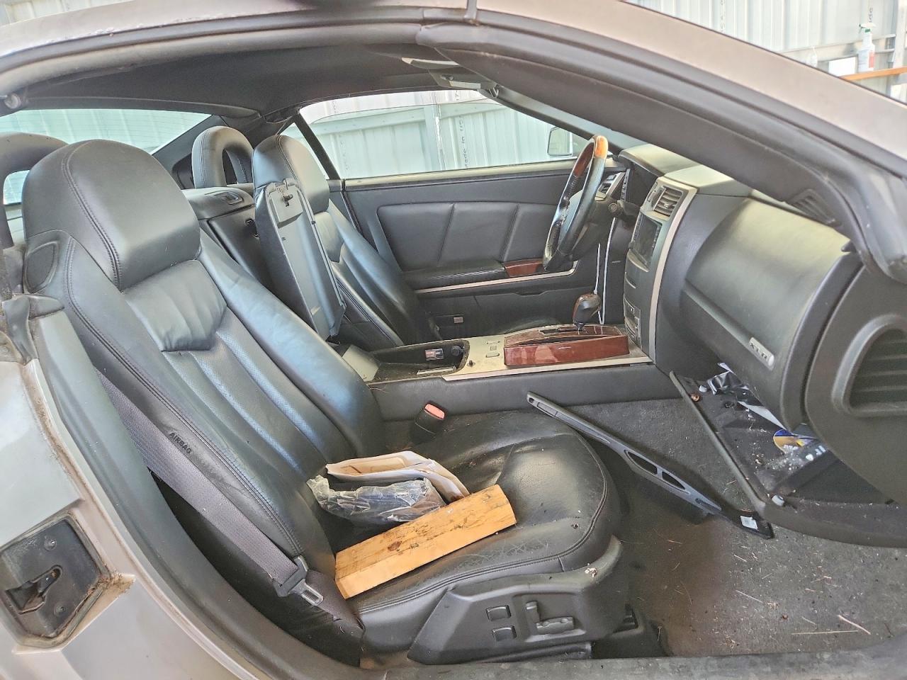2005 Cadillac Xlr Silver vin: 1G6YV34A855602585