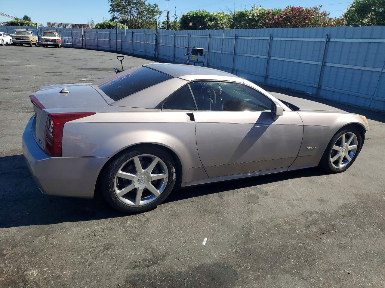 2005 Cadillac Xlr Желто-коричневый vin: 1G6YV34A855602697