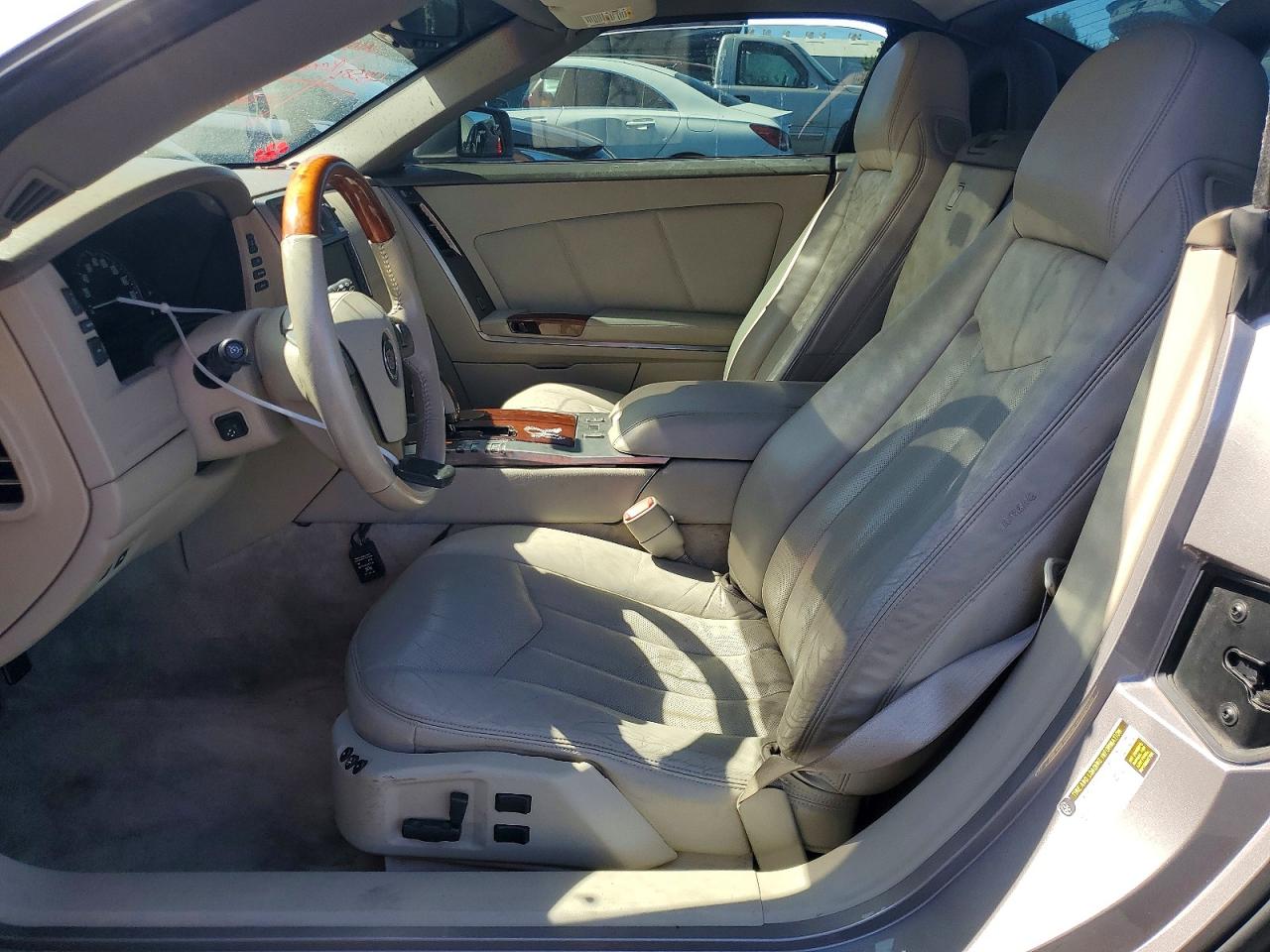 2005 Cadillac Xlr Желто-коричневый vin: 1G6YV34A855602697
