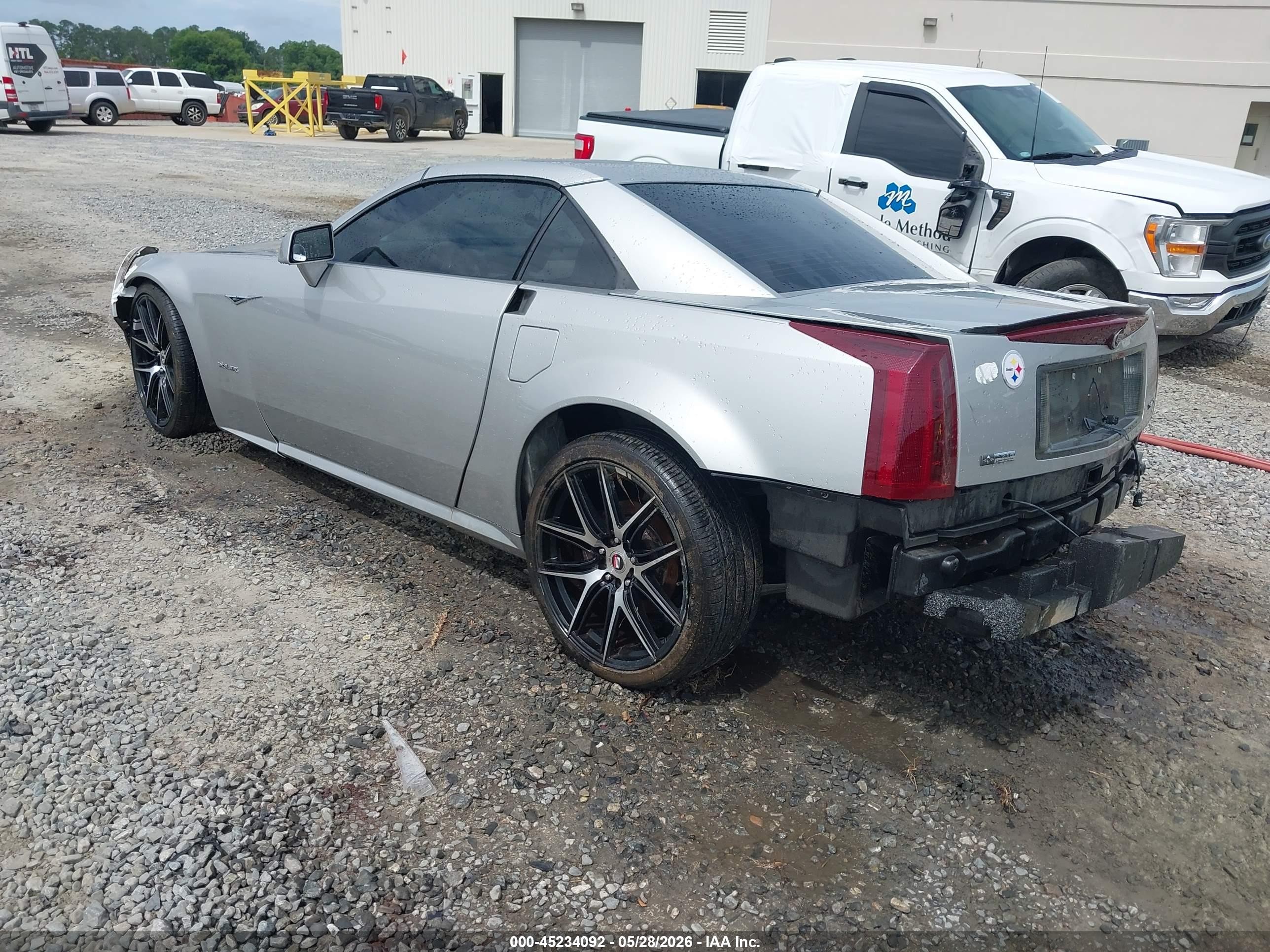 2005 Cadillac Xlr Standard Silver vin: 1G6YV34A855603560
