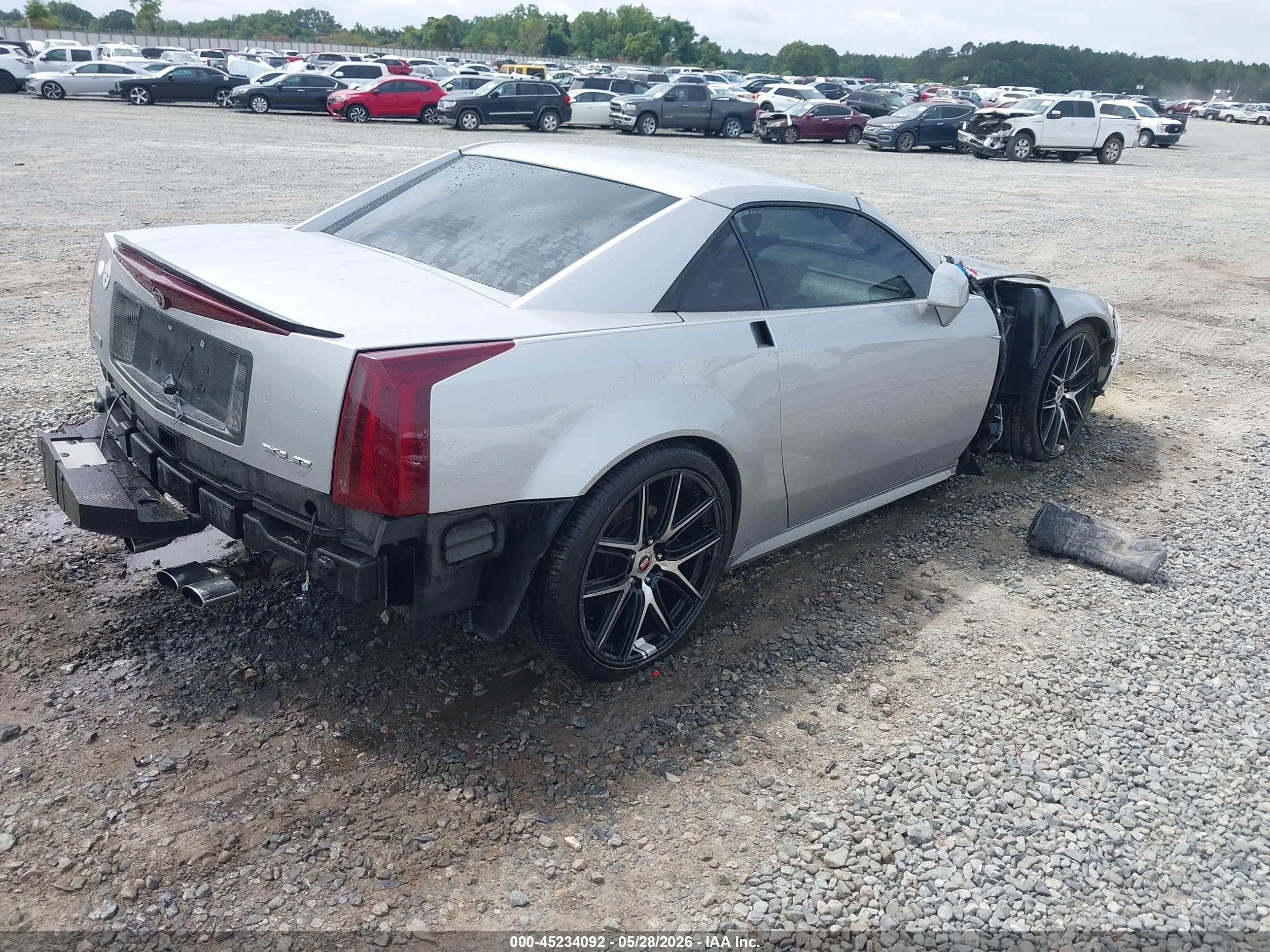 2005 Cadillac Xlr Standard Silver vin: 1G6YV34A855603560