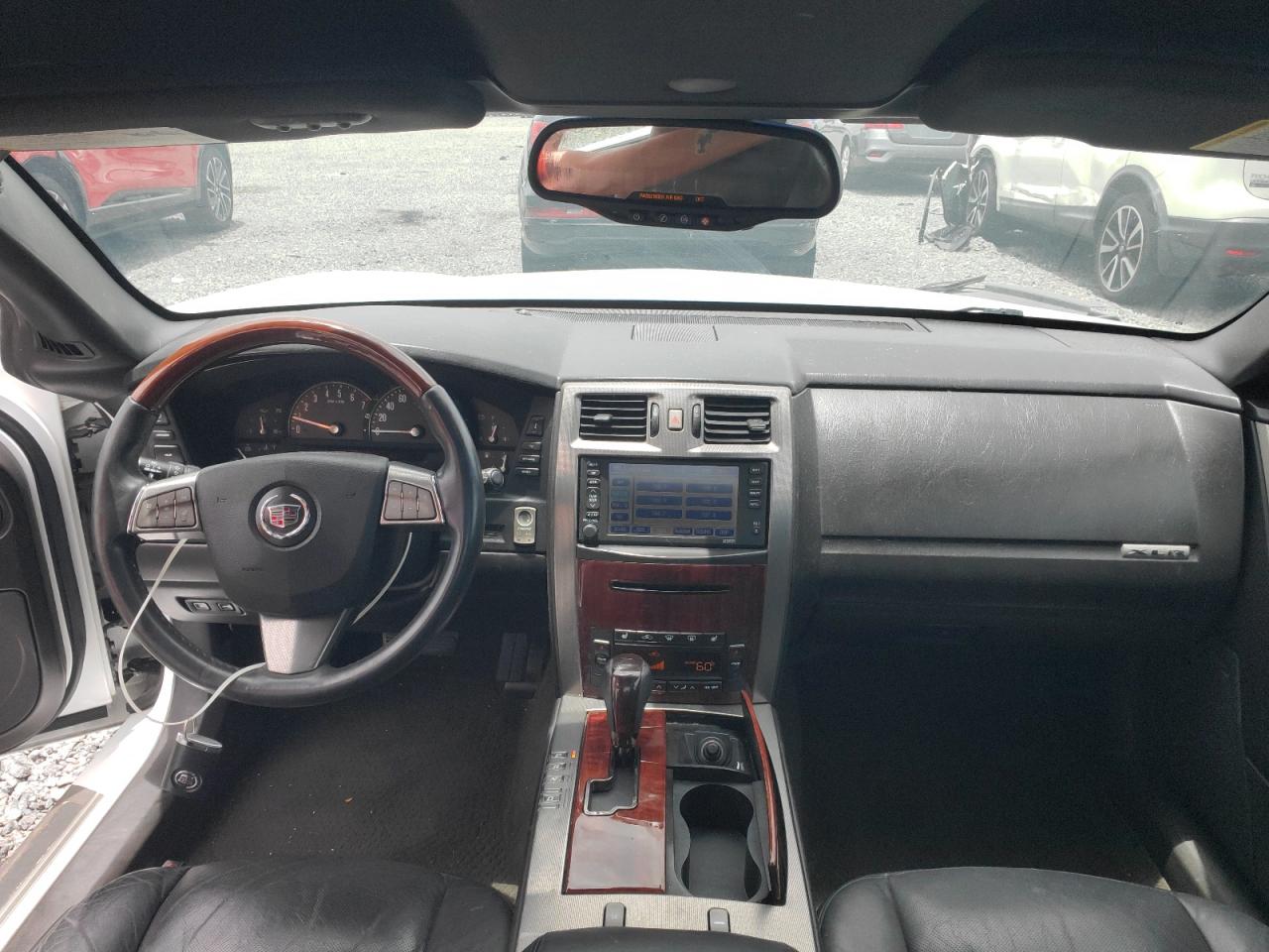 2008 Cadillac Xlr White vin: 1G6YV36A785600926