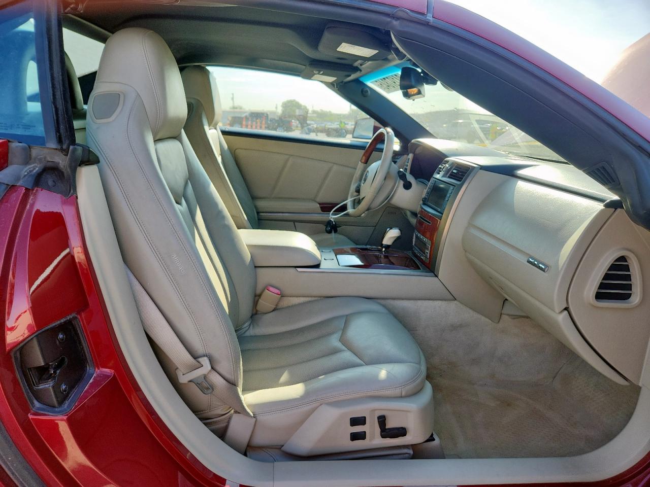 2006 Cadillac Xlr Красный vin: 1G6YV36A865603167