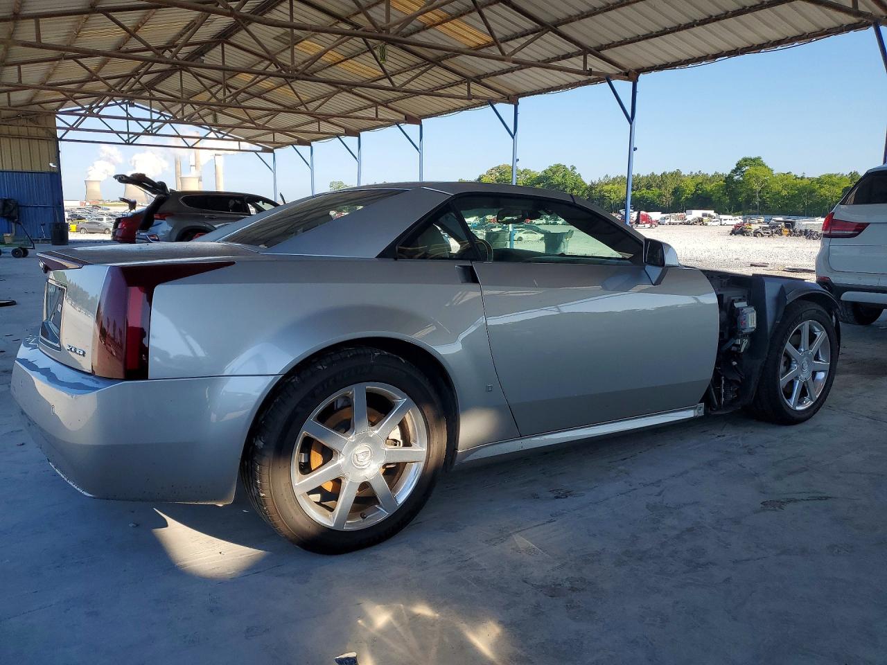 2006 Cadillac Xlr Silver vin: 1G6YV36A965600004