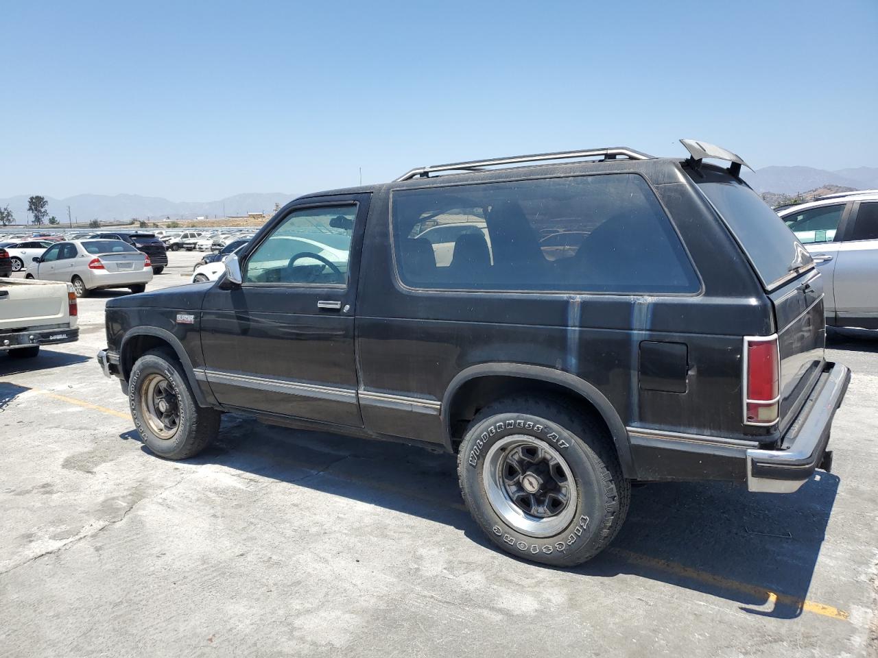 1986 Chevrolet Blazer S10 Black vin: 1G8CS18R2G8151069