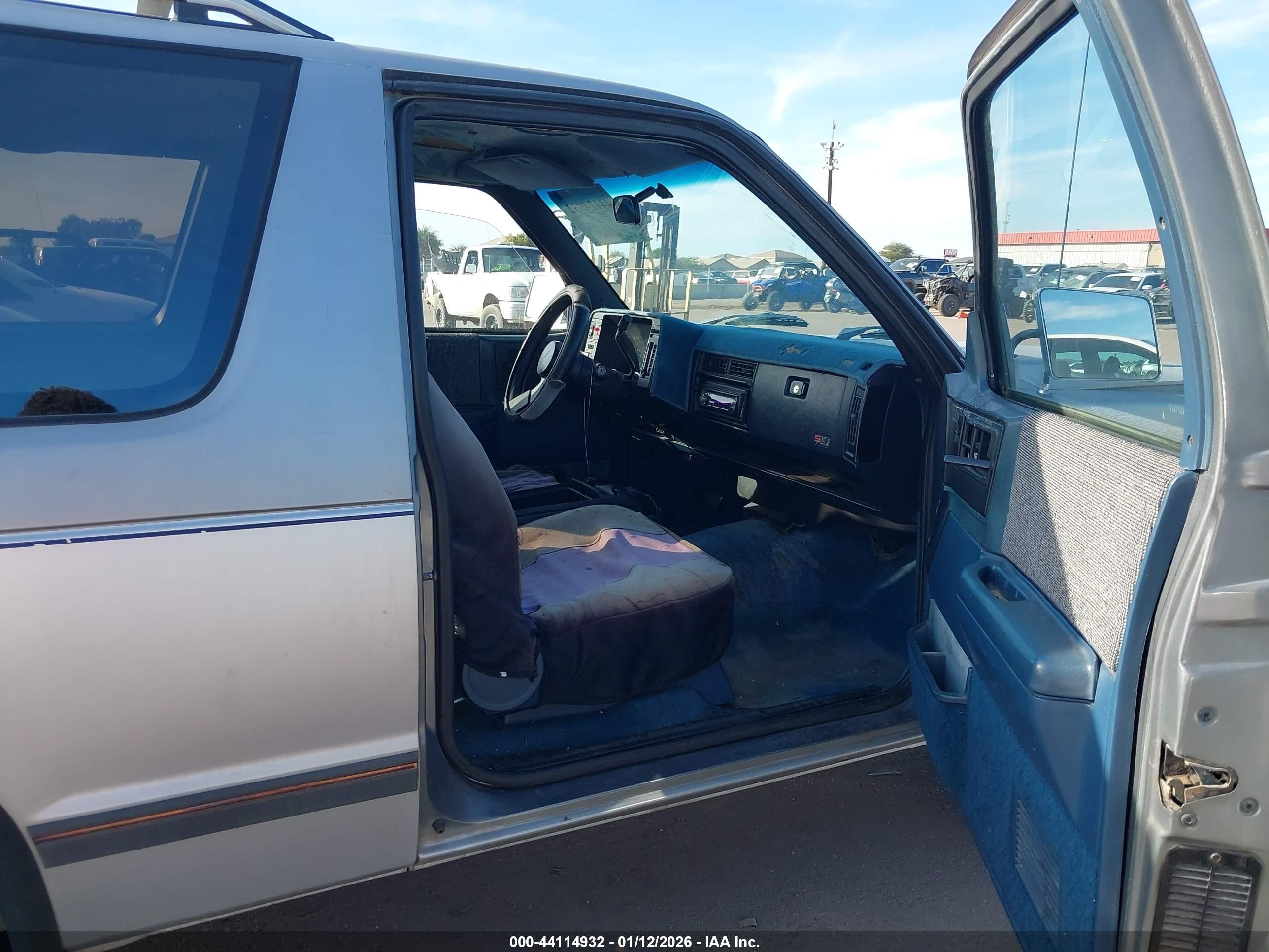 1986 Chevrolet Blazer S10 Silver vin: 1G8CS18R6G8193471