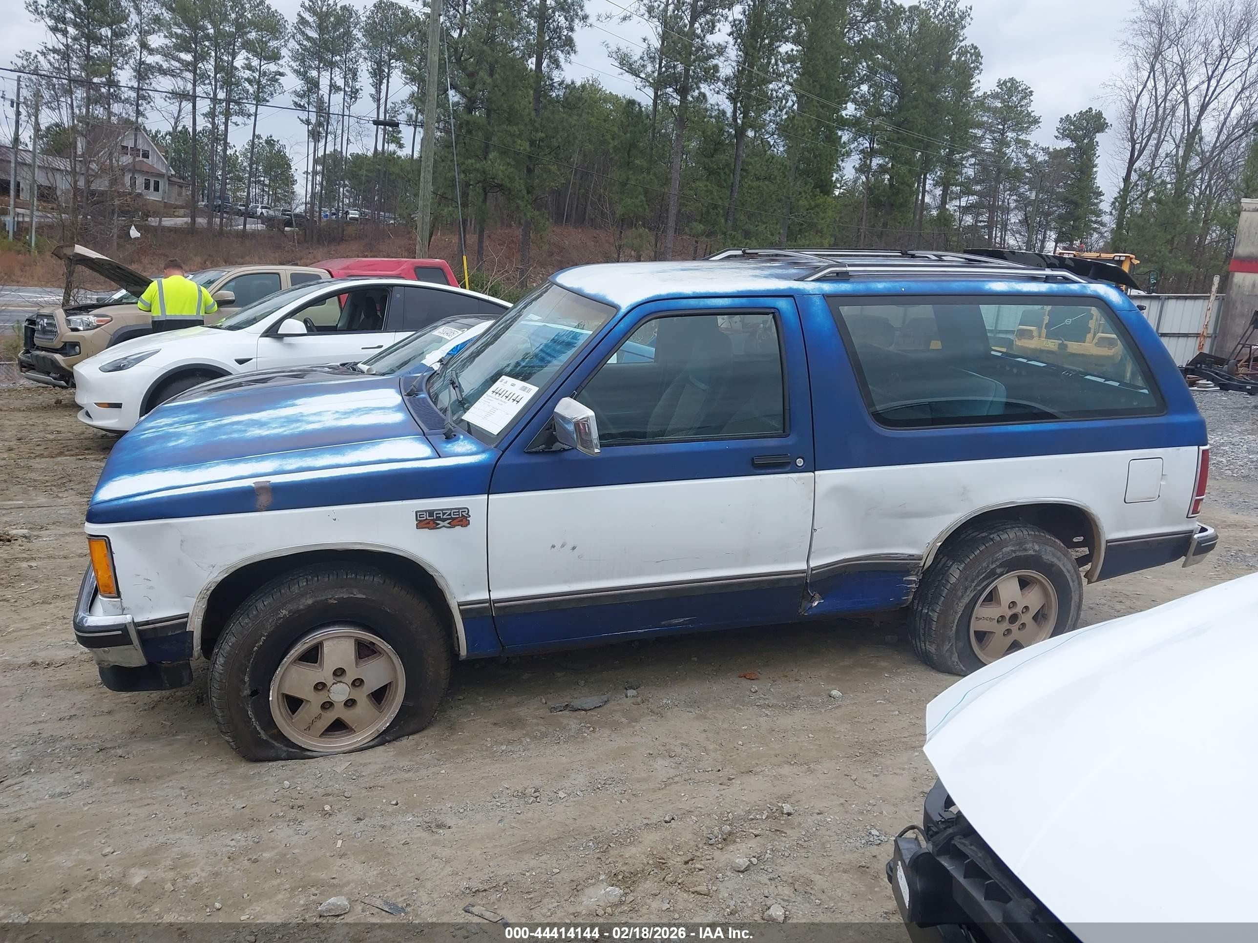 1986 Chevrolet Blazer S10 Blue vin: 1G8CT18R2G8203684