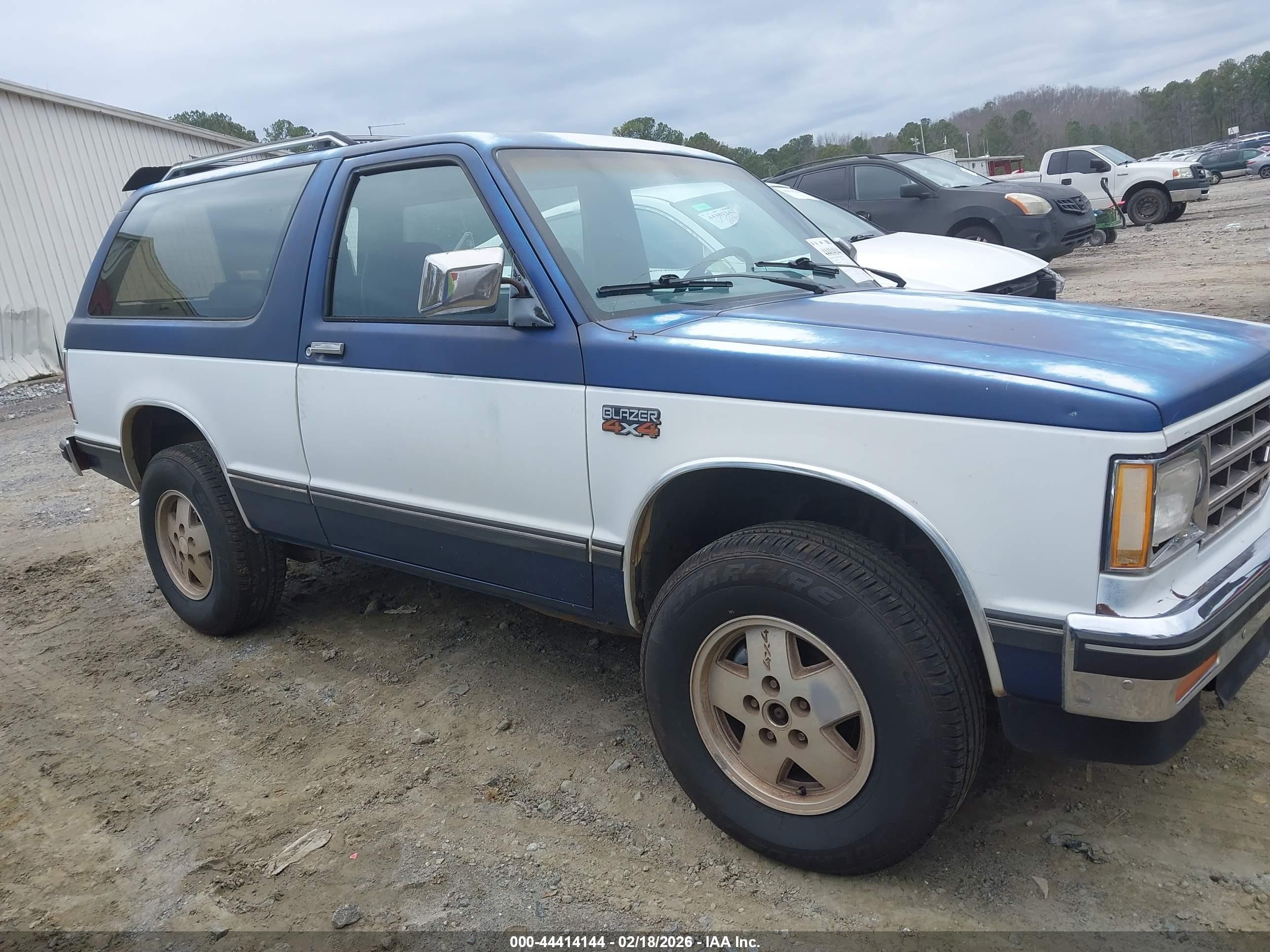 1986 Chevrolet Blazer S10 Blue vin: 1G8CT18R2G8203684