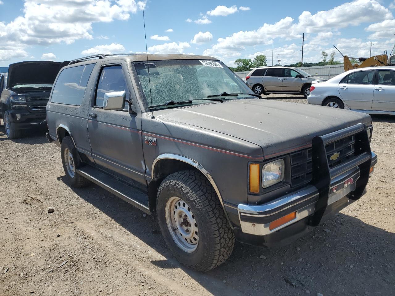1986 Chevrolet Blazer S10 Серый vin: 1G8CT18R3G0142280