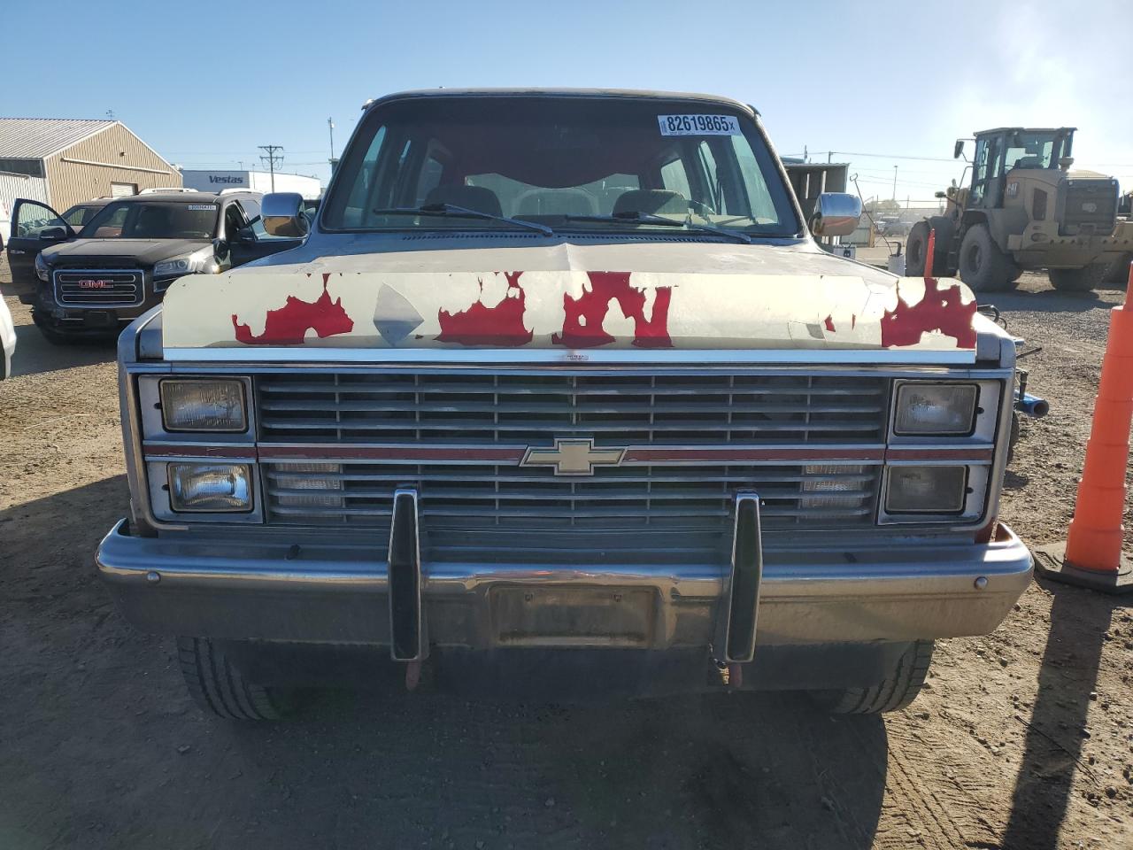1983 Chevrolet Suburban K10 Серебряный vin: 1G8EK16L4DF118671