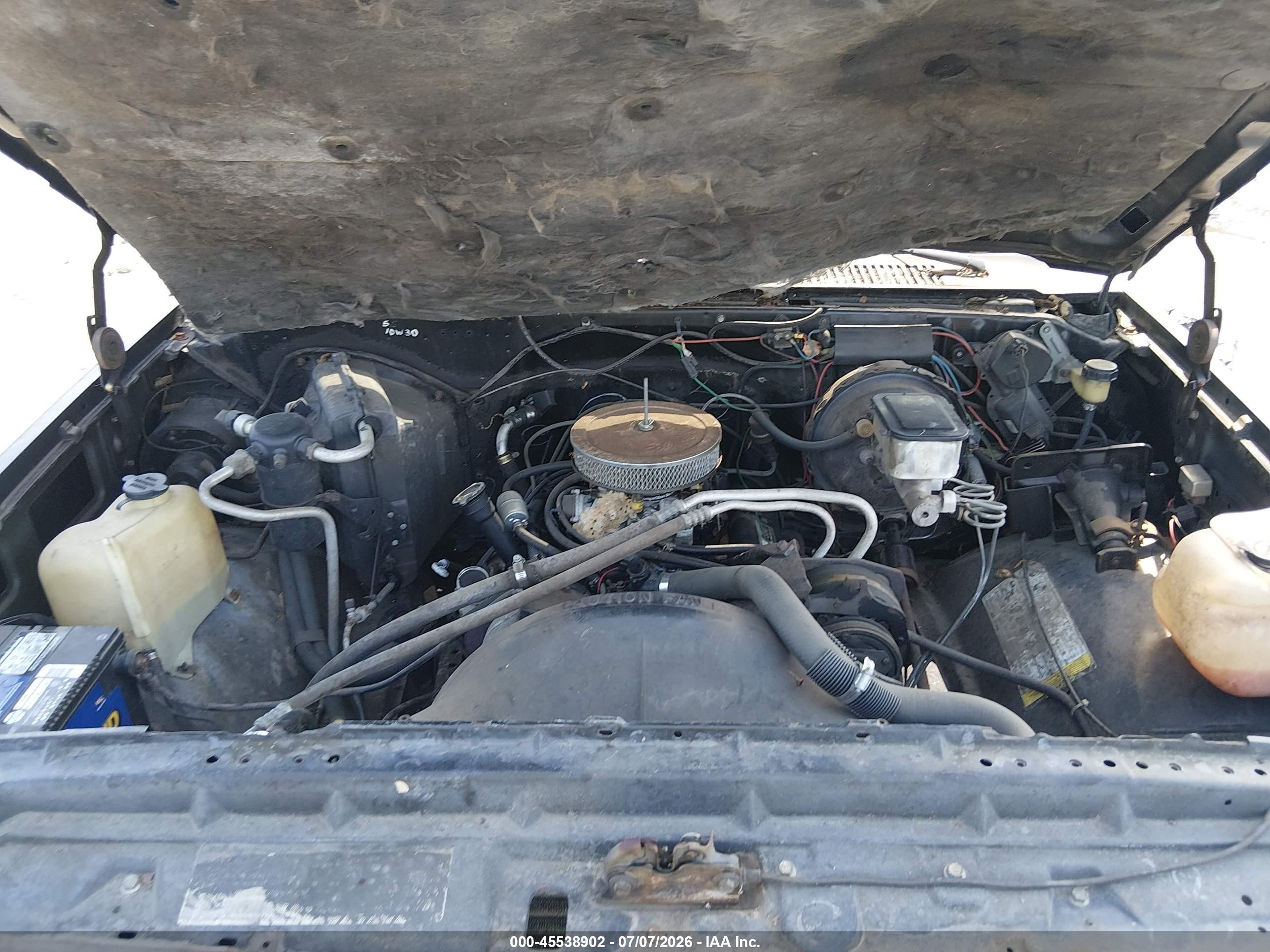 1985 Chevrolet Suburban K10 Black vin: 1G8EK16LXFF134134