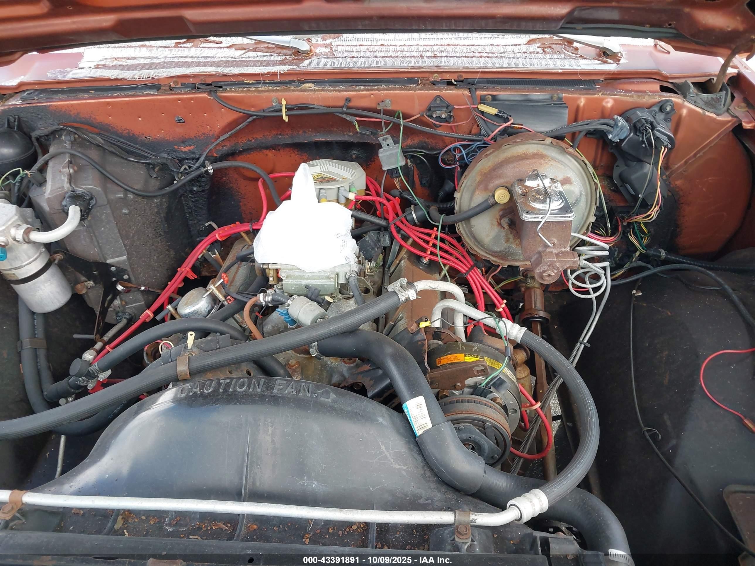 1983 Chevrolet Suburban K2 Brown vin: 1G8GK26M1DF116092