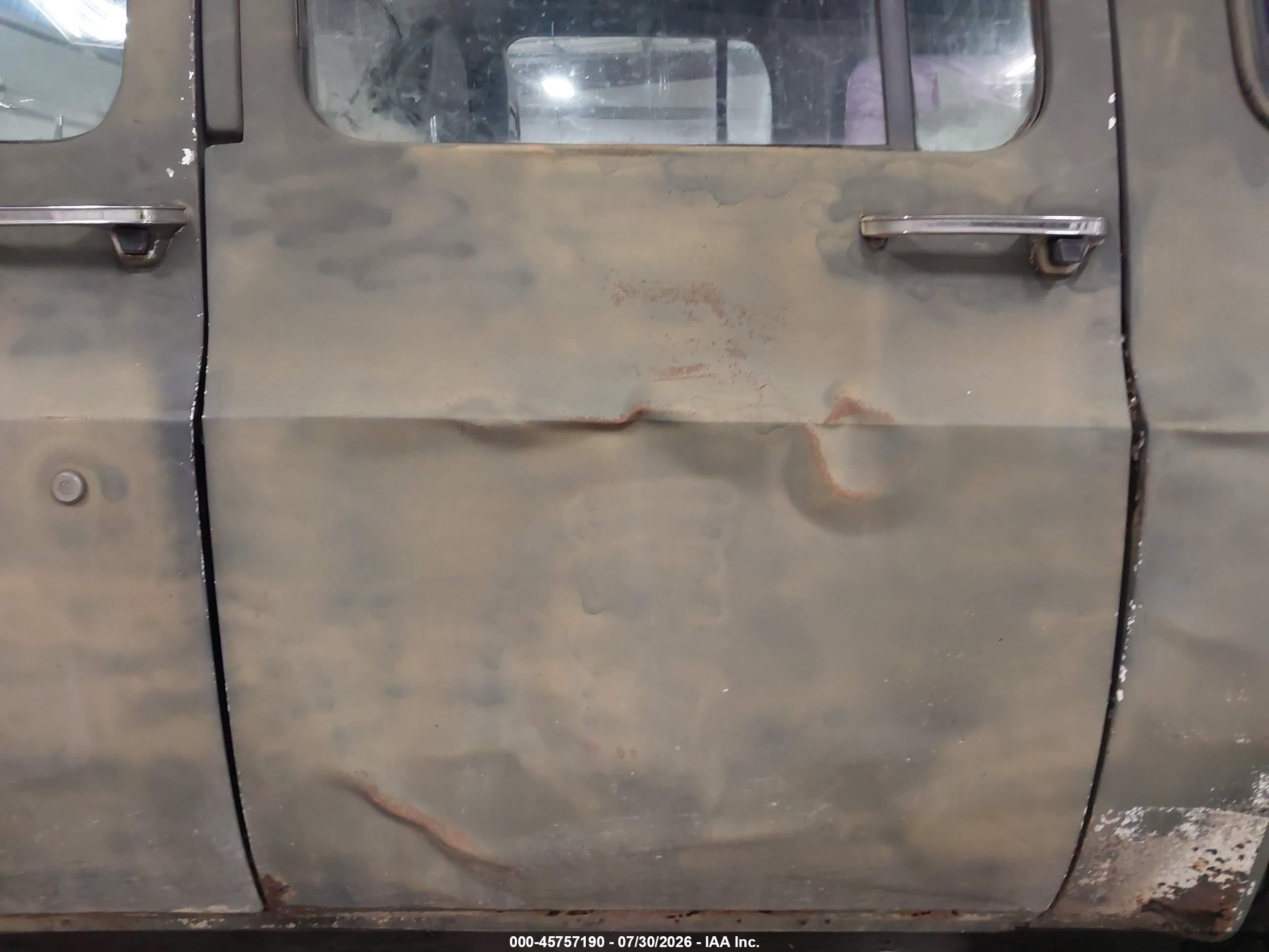 1983 Chevrolet Suburban K2 Зеленый vin: 1G8GK26M5DF162072