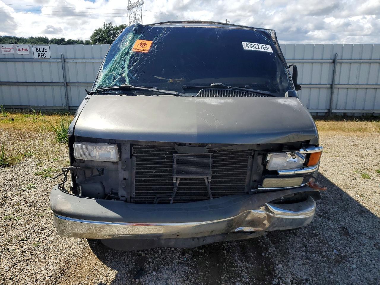 2000 Chevrolet Express G3500 Gray vin: 1GAHG35J2Y1180517