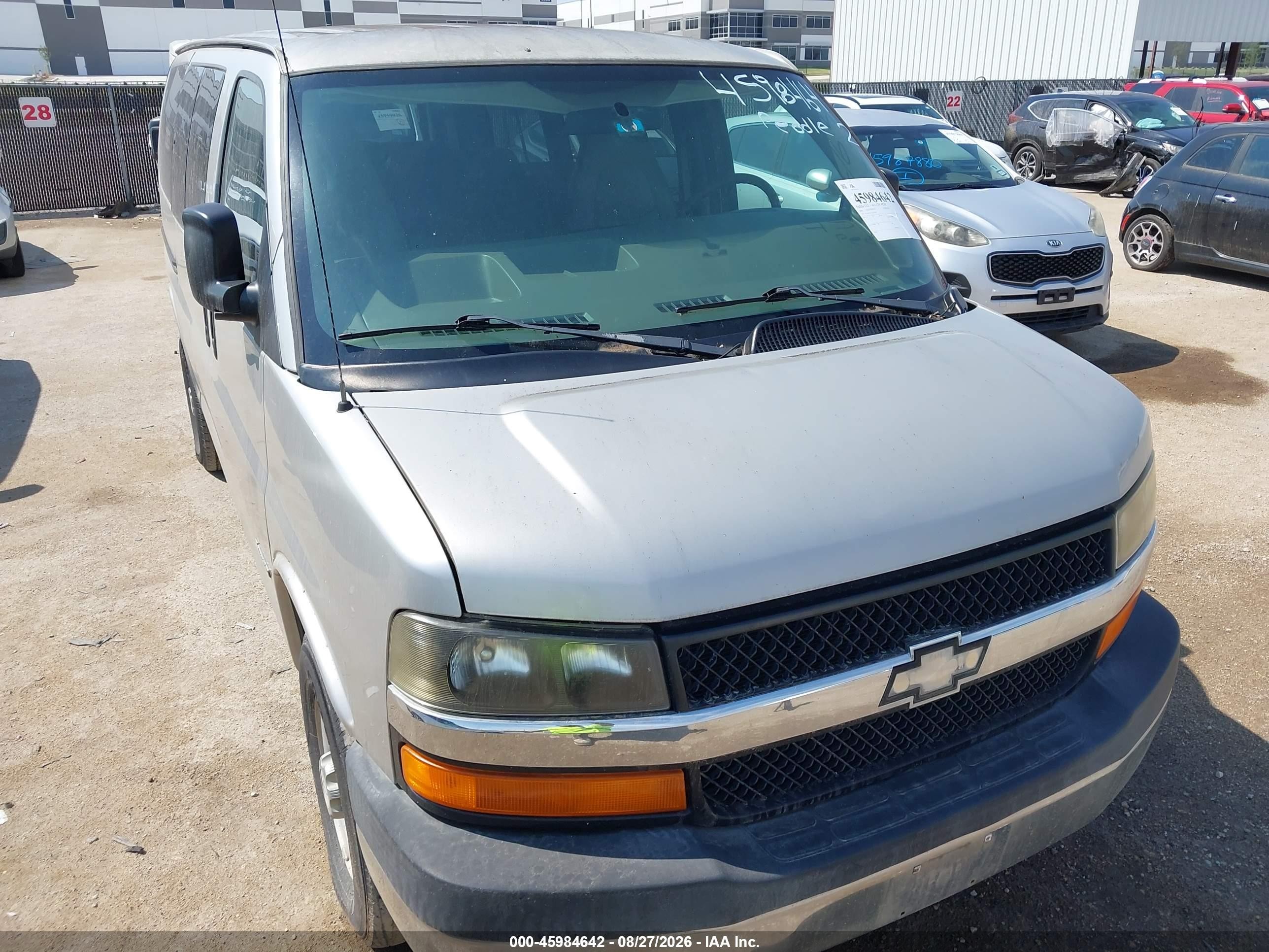 2006 Chevrolet Express Ls Gold vin: 1GAHG35U261193470