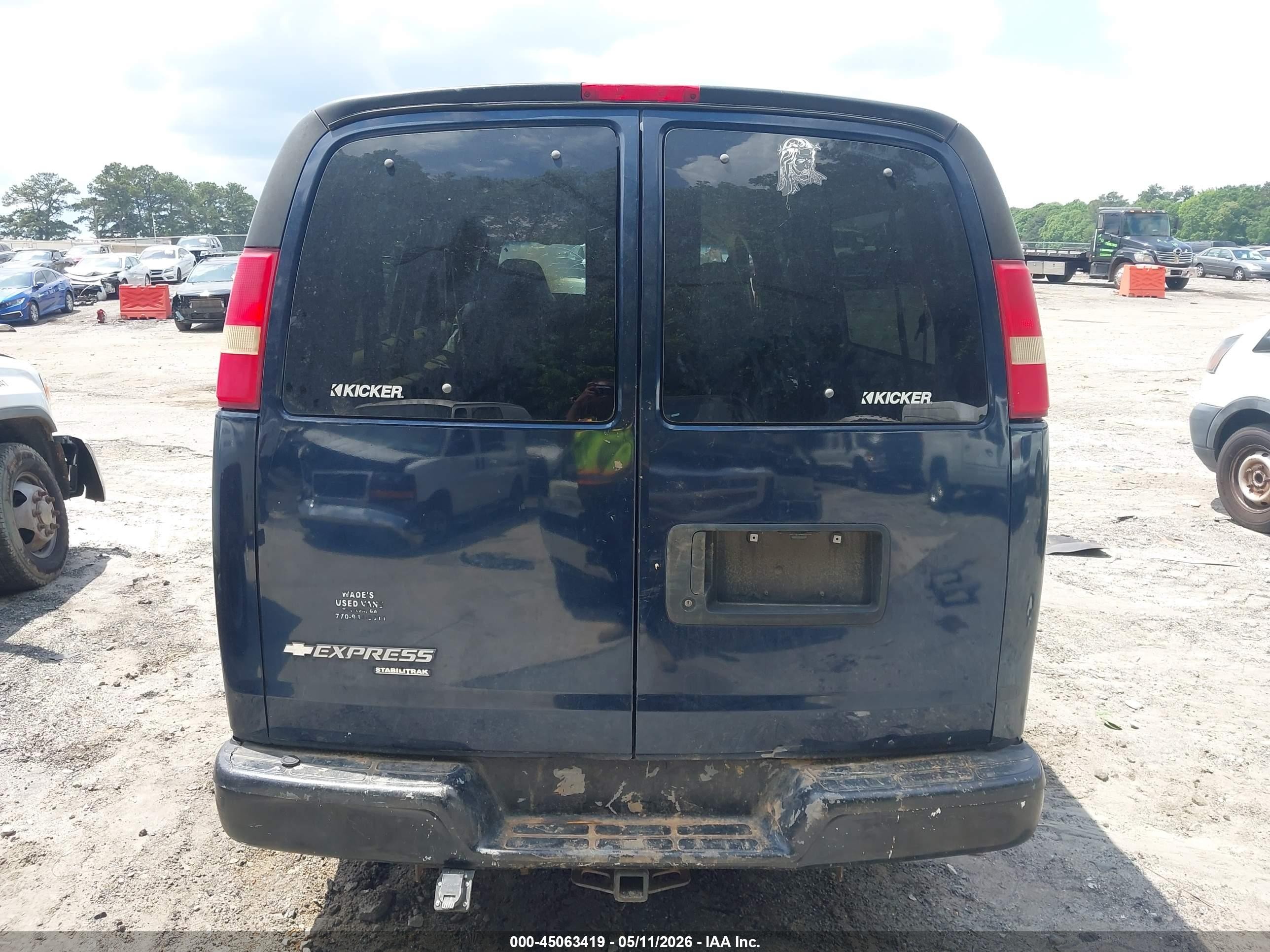 2009 Chevrolet Express 3500 Ls Blue vin: 1GAHG39K091161890