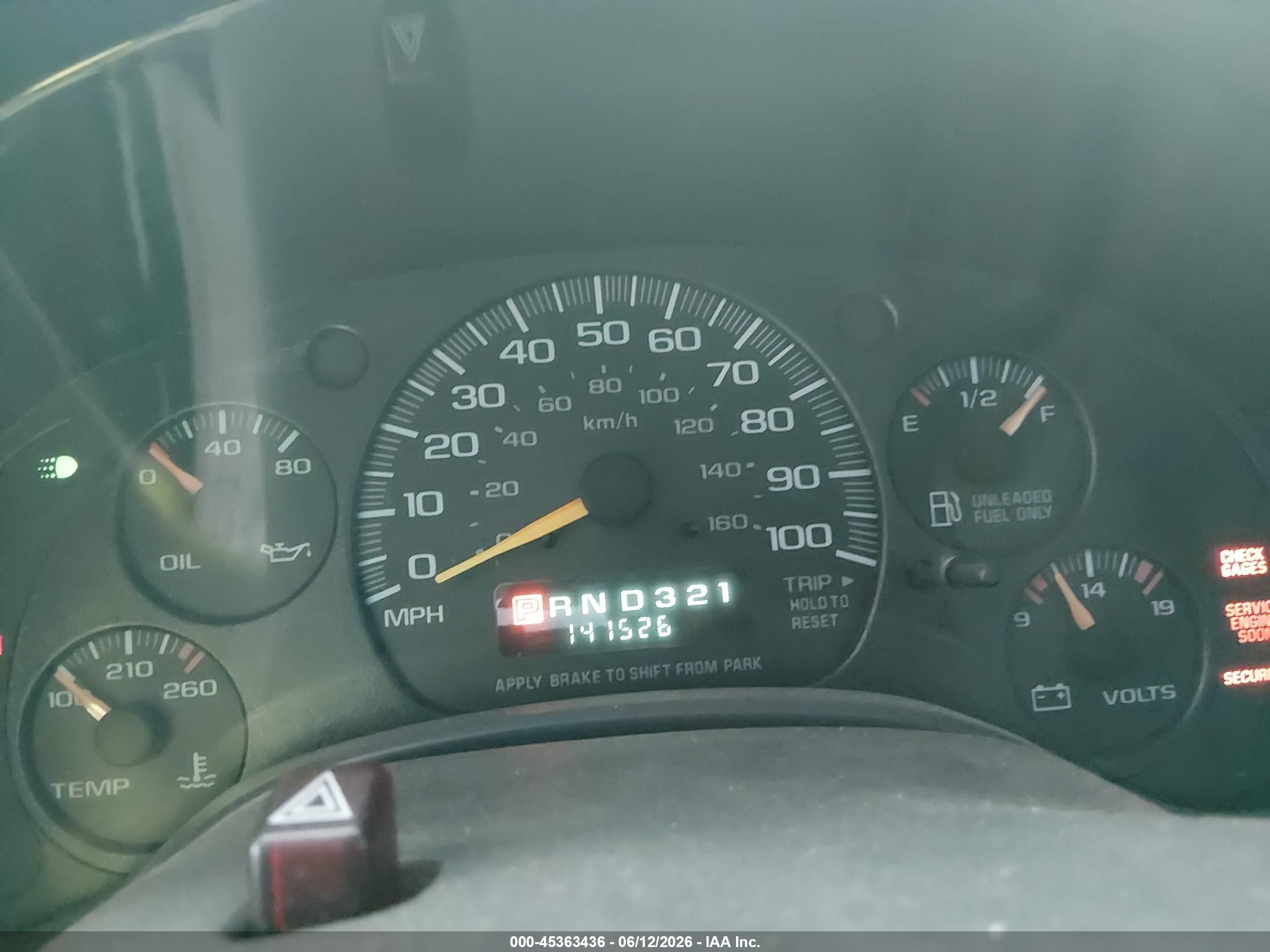 2000 Chevrolet Express   Белый vin: 1GAHG39R6Y1123785