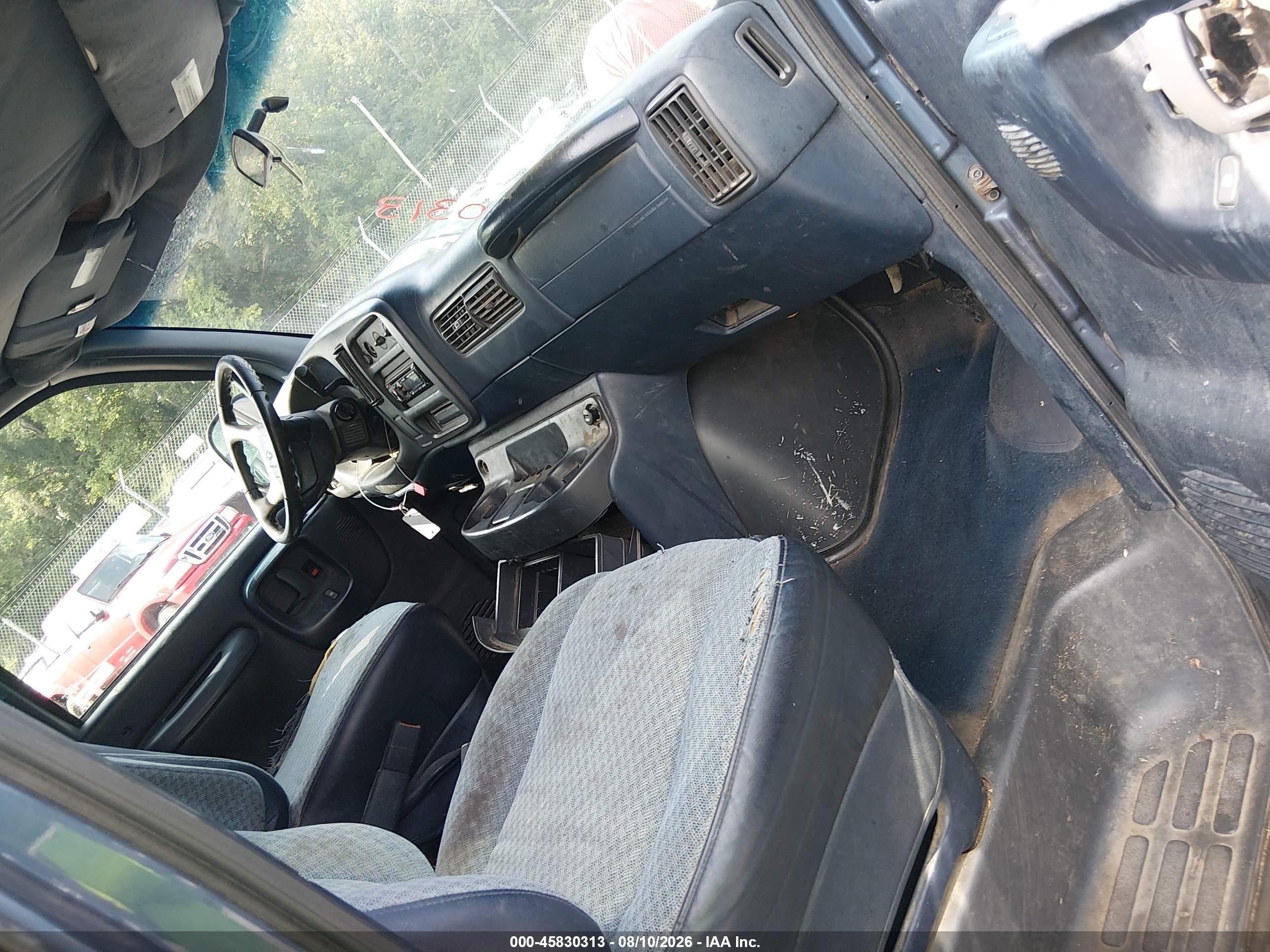 1997 Chevrolet Express Van G3500 Blue vin: 1GAHG39R8V1080899